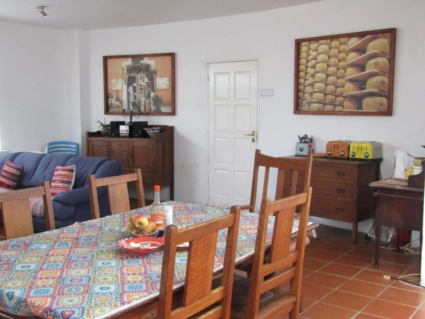 Dining area in Sugar Hill Manor