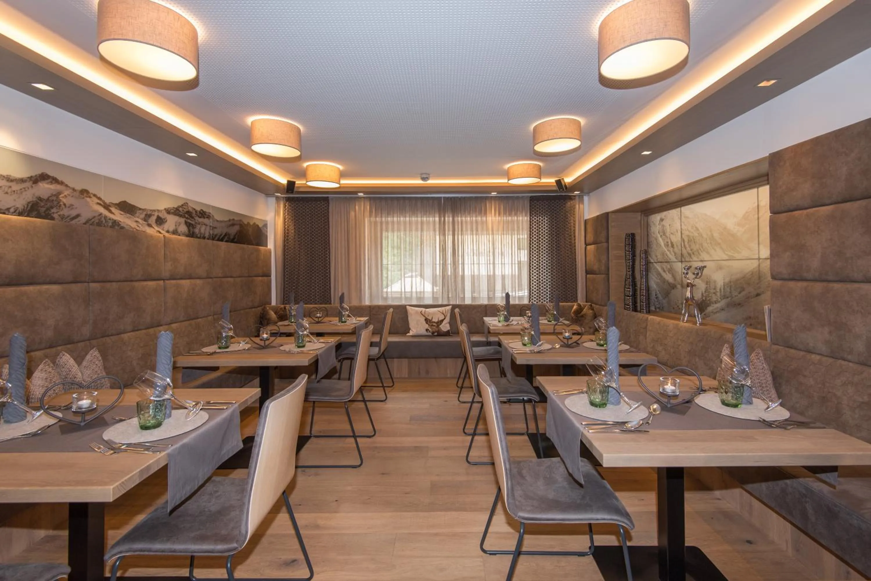 Restaurant/places to eat in GenussHotel Sonnblick