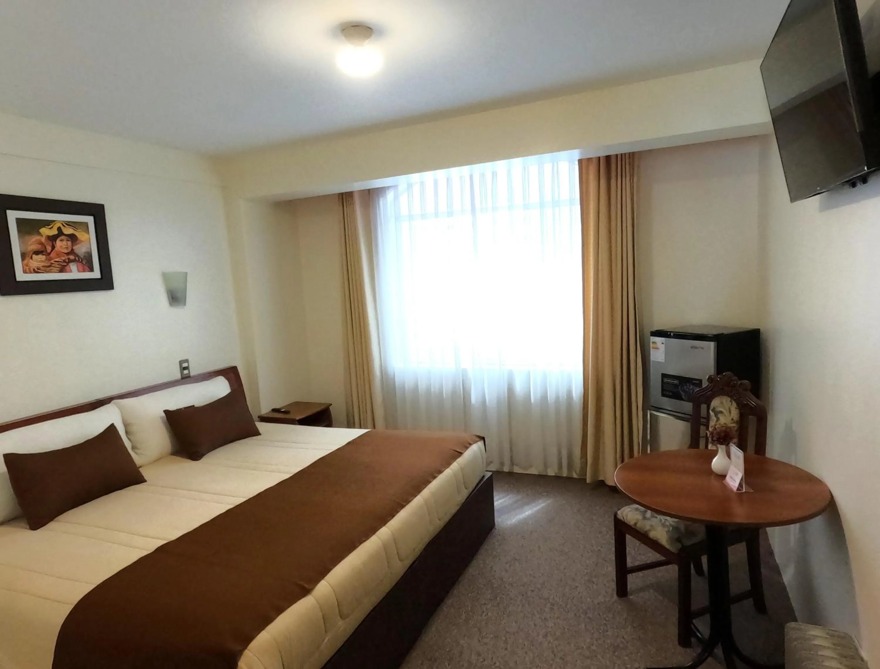 King Room in Hotel Munay Tambo