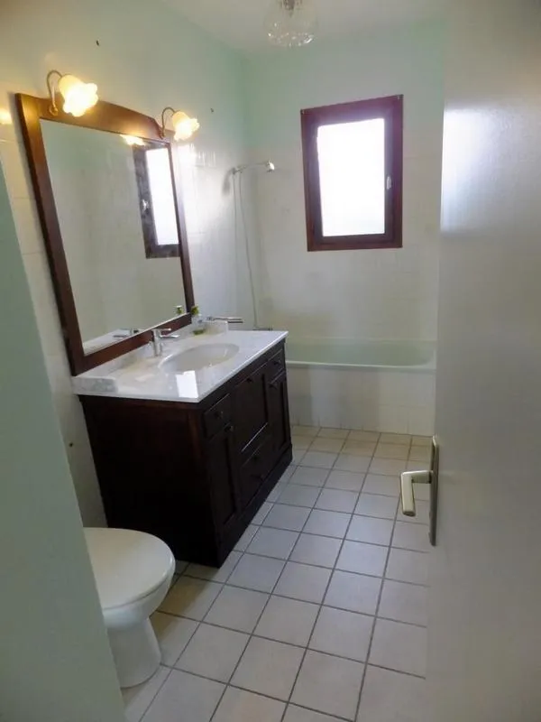 Bathroom in Le Clos Gentiane