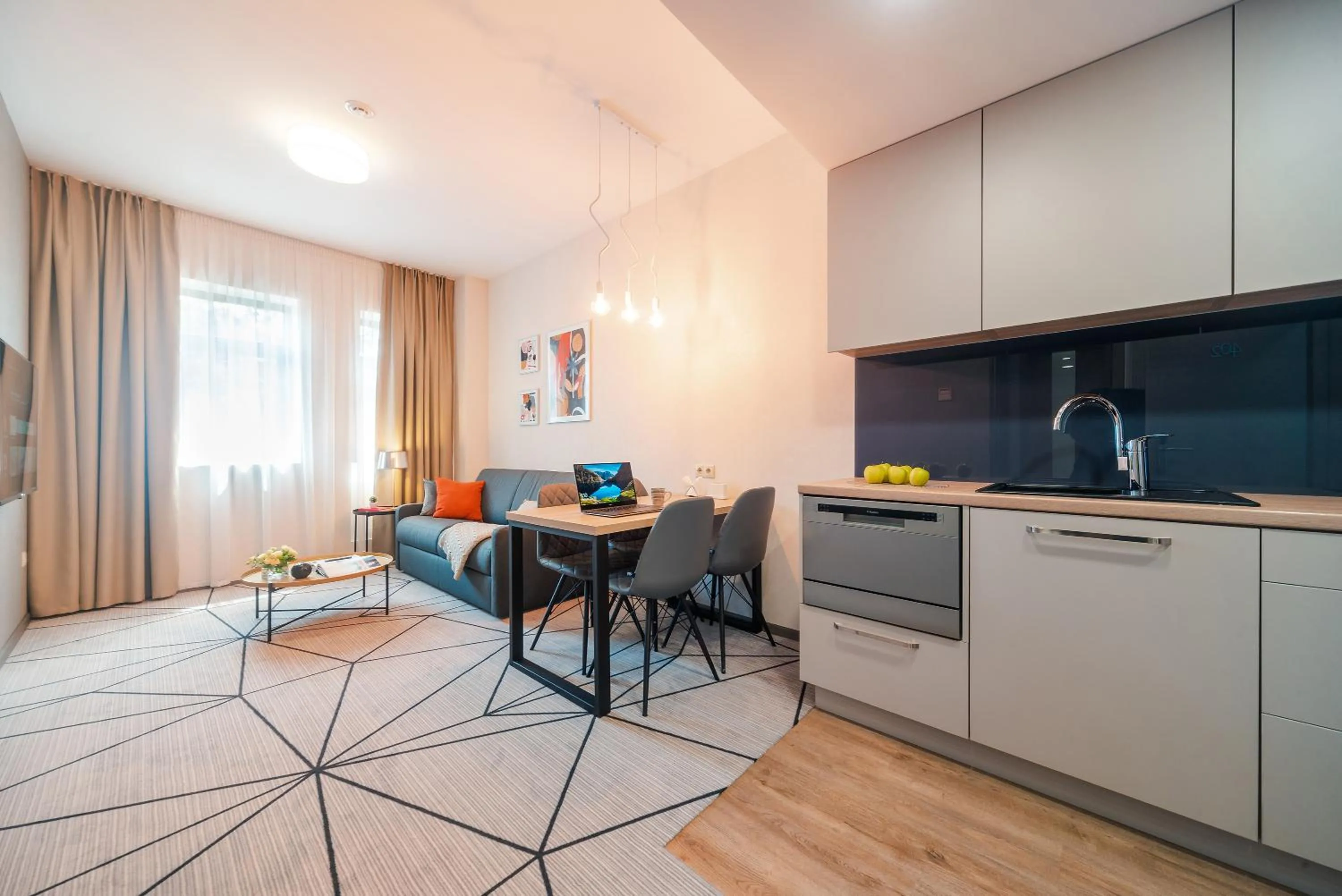 One-Bedroom Apartment - single occupancy in City Park Apart Hotel by CHM