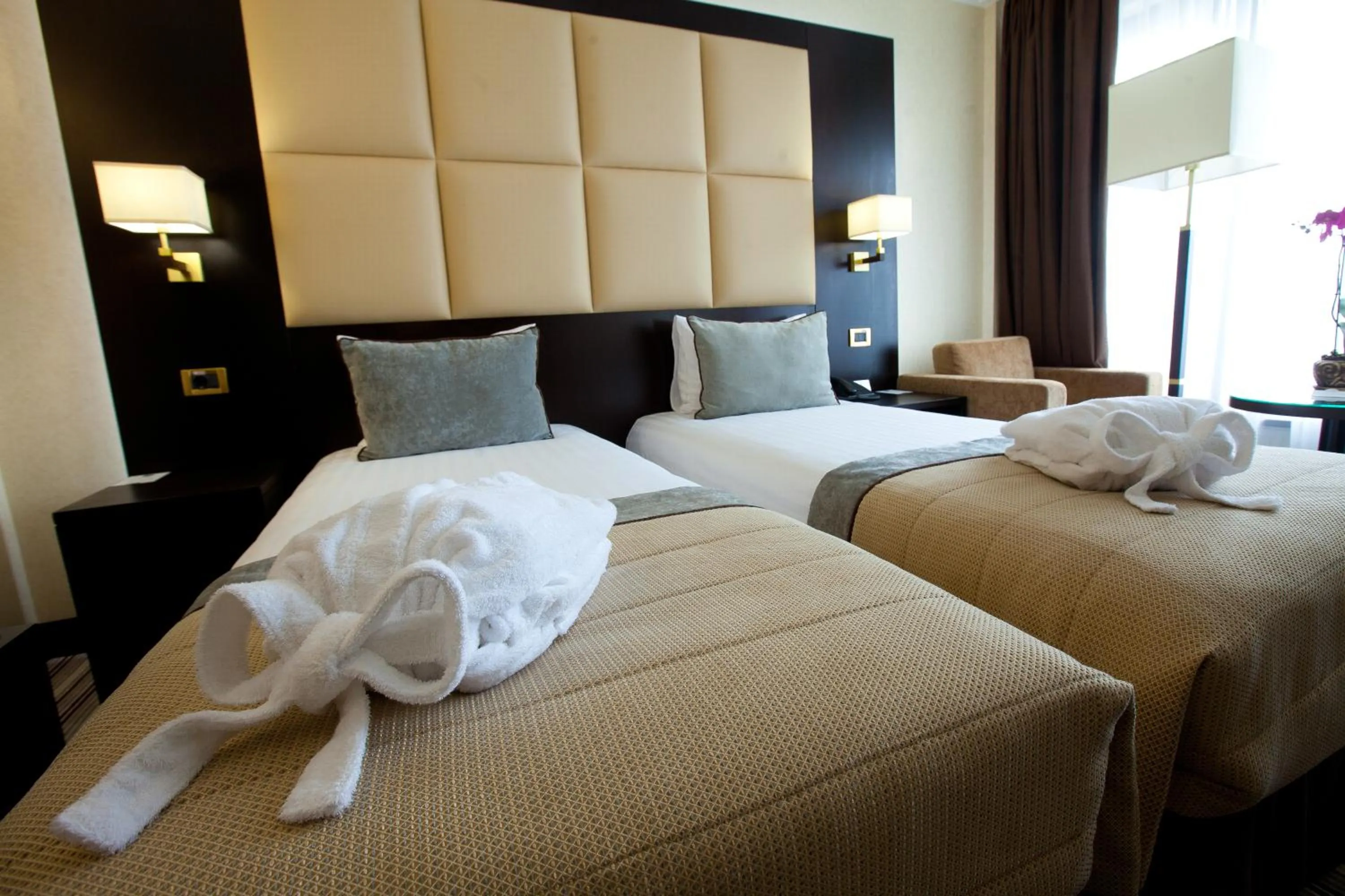 Photo of the whole room, Bed in Premier Hotel Dnister