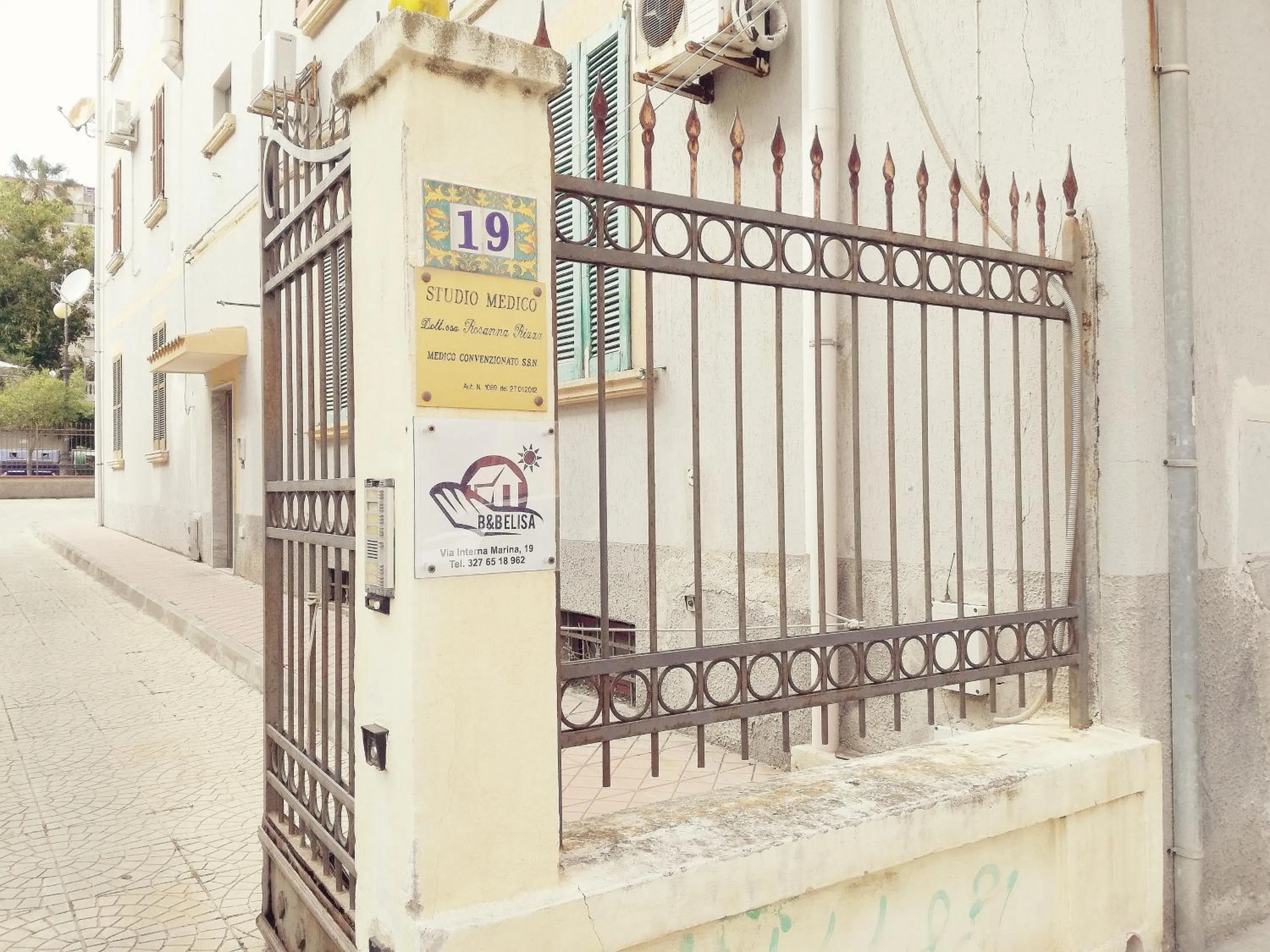 Facade/entrance in B&B Elisa