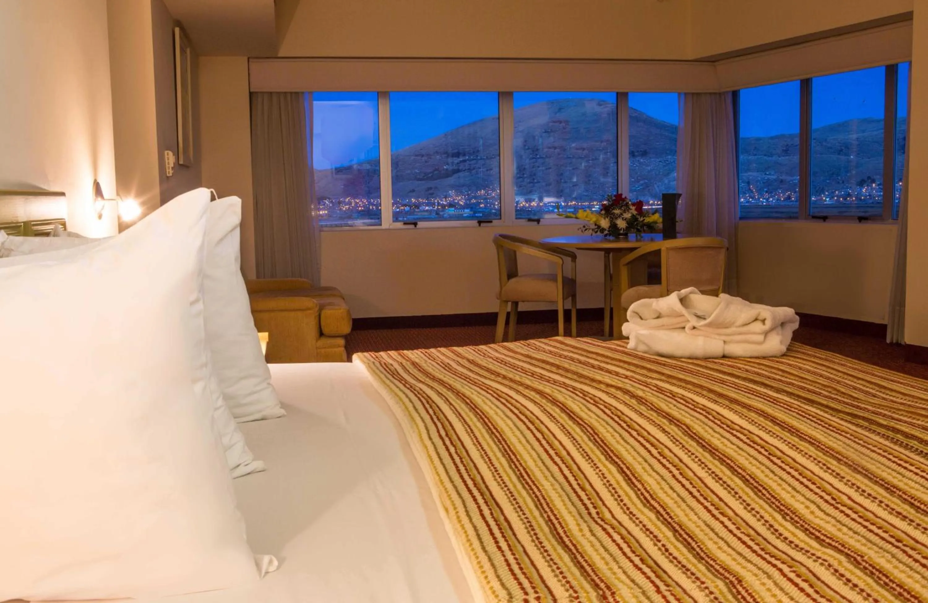 Bed in Hotel Jose Antonio Puno