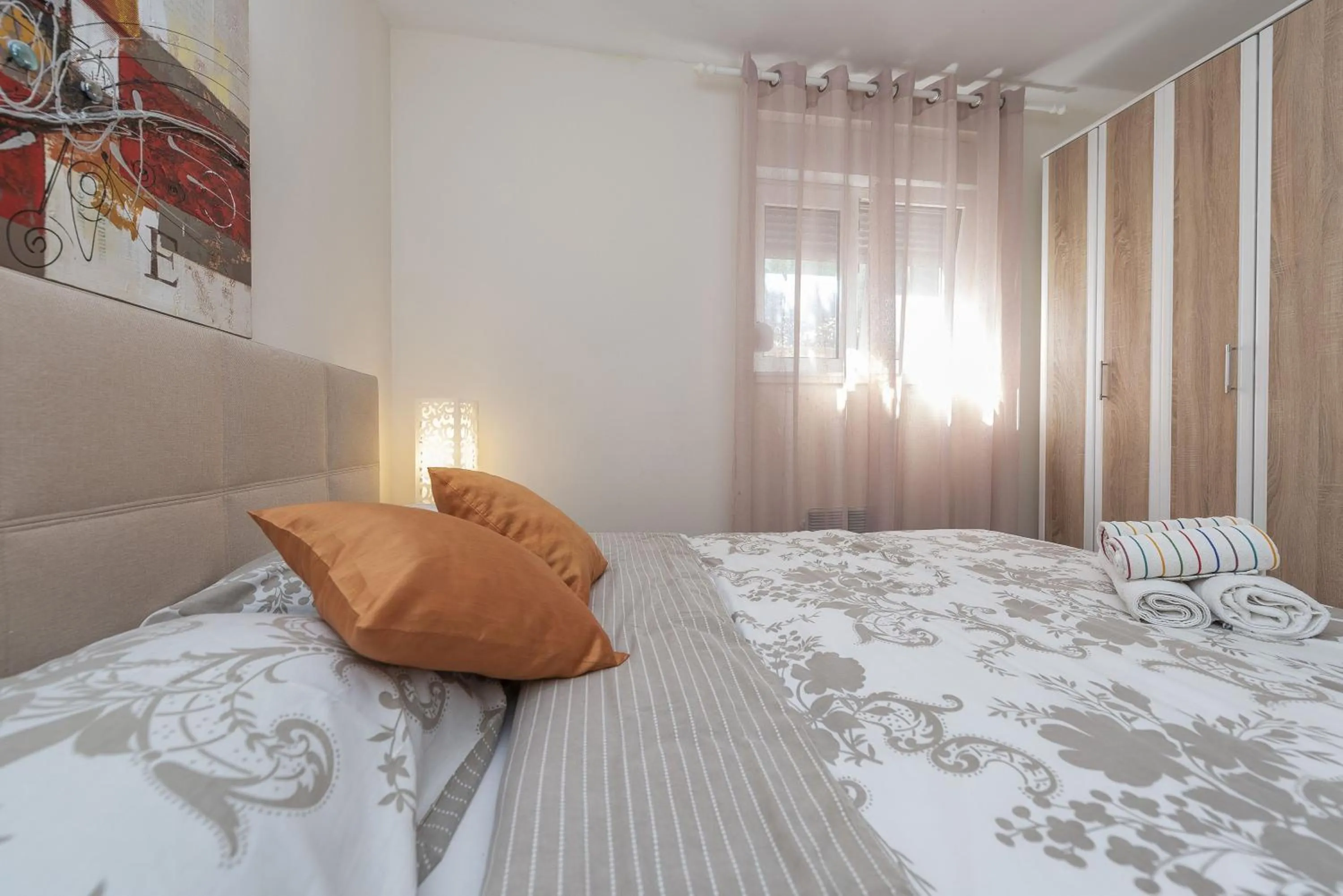 Bed in Villa Vanilla with Heated Pool