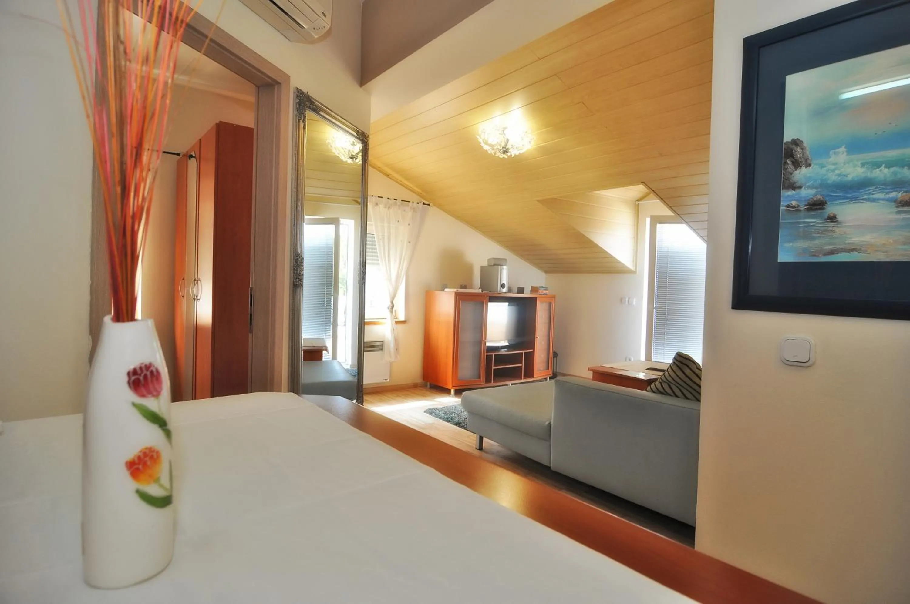 Living room, Bed in Villa Vanilla with Heated Pool