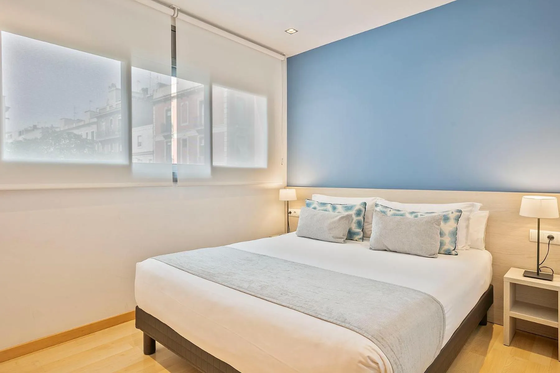 Bed in Lugaris Rambla Apartments