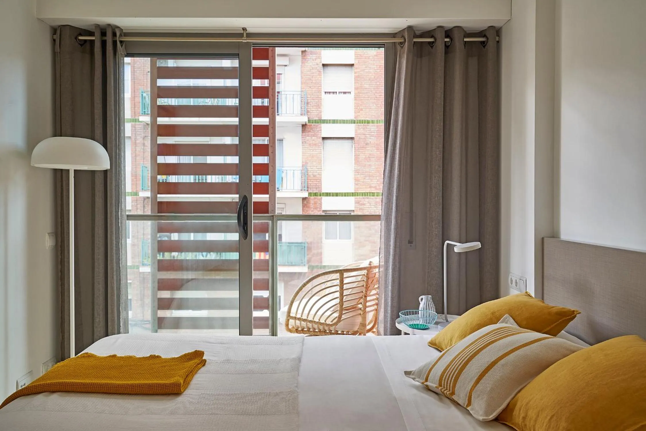 Bed in Lugaris Rambla Apartments