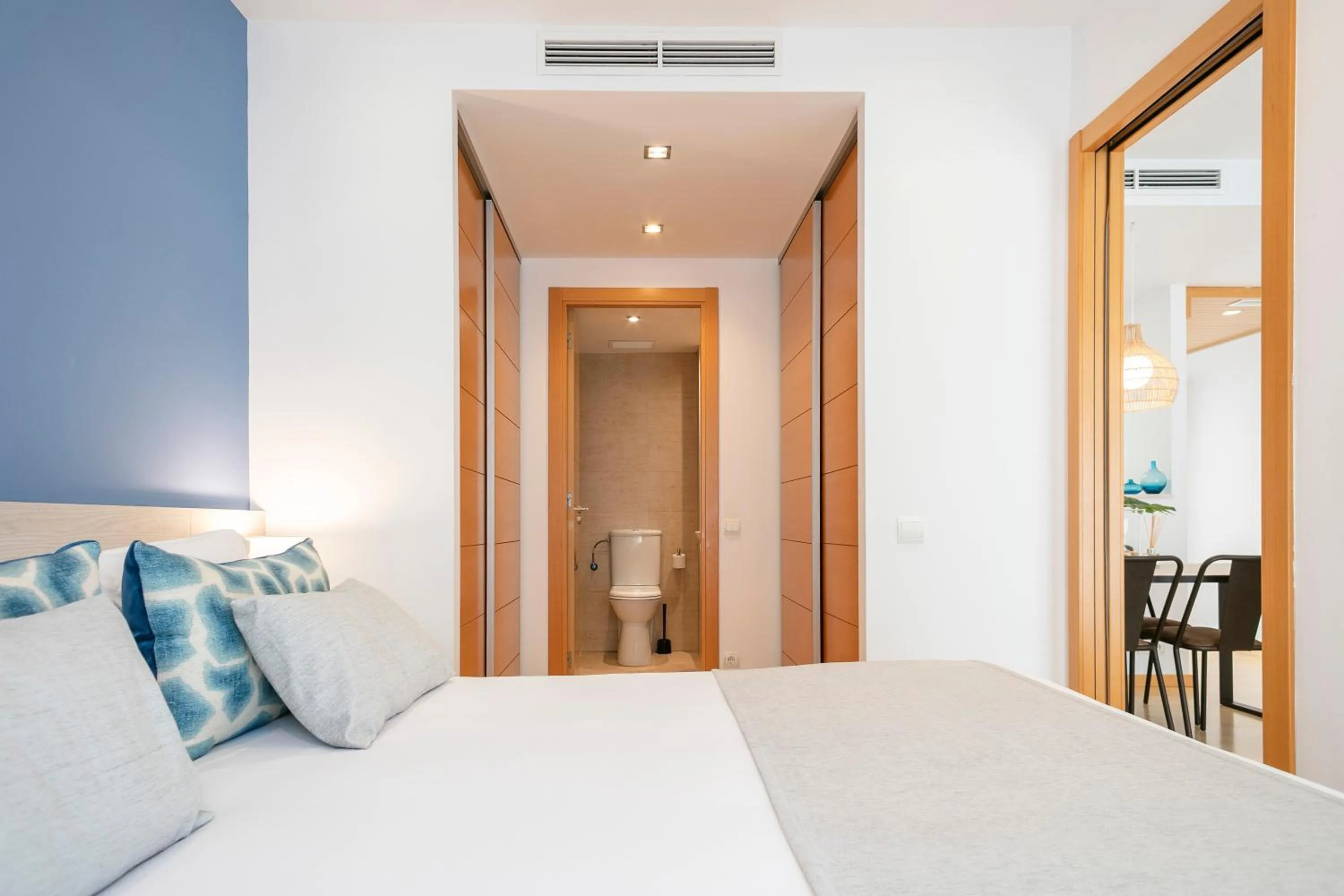 Bed in Lugaris Rambla Apartments