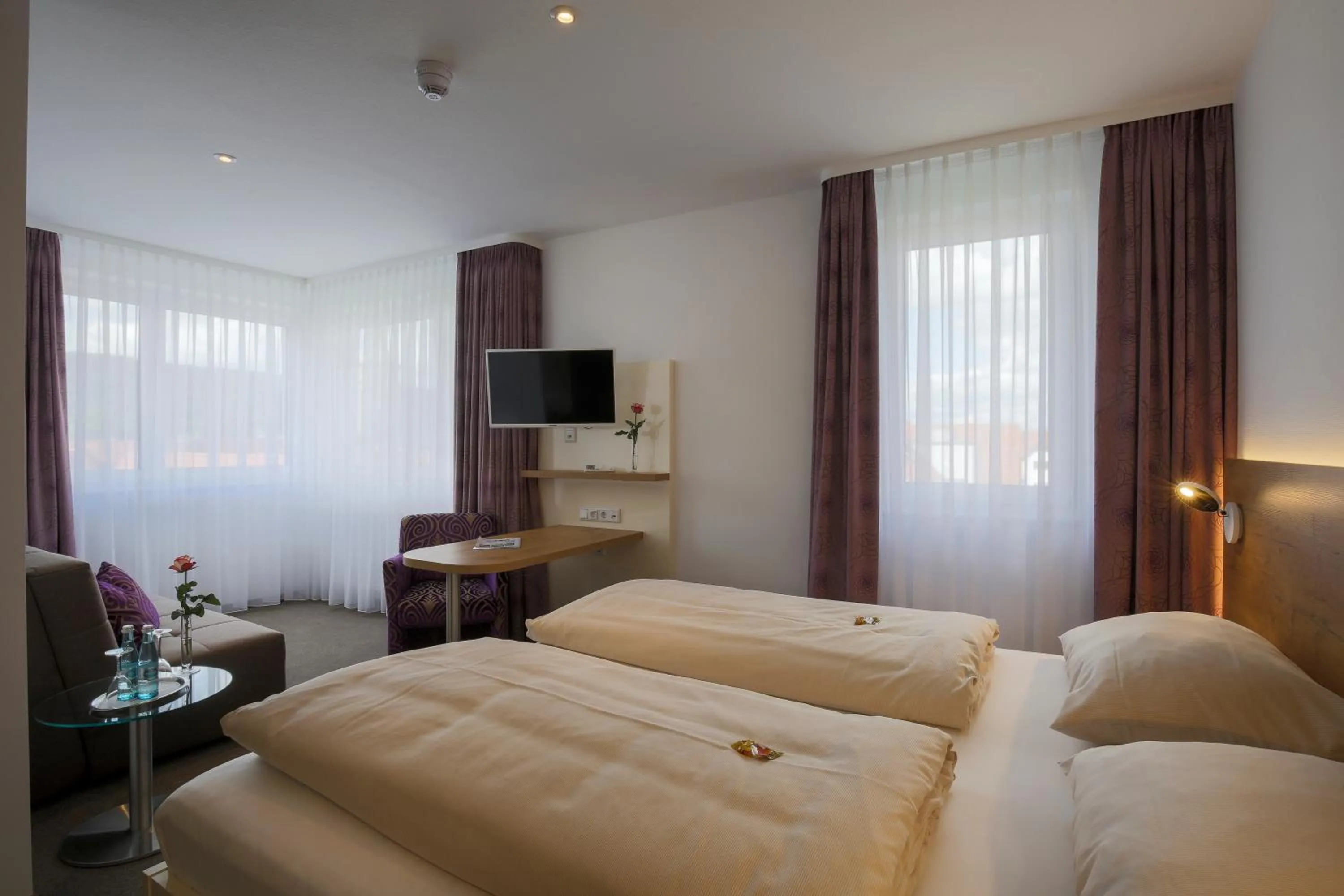 Photo of the whole room, Bed in Hotel Hirsch