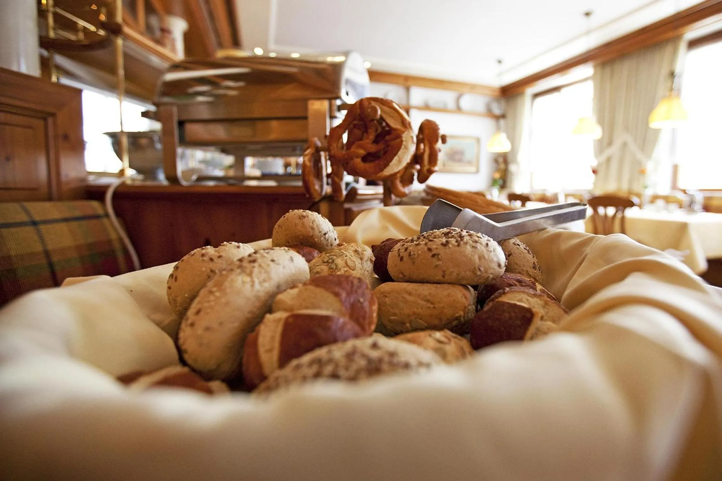 Food and drinks in Hotel Hirsch