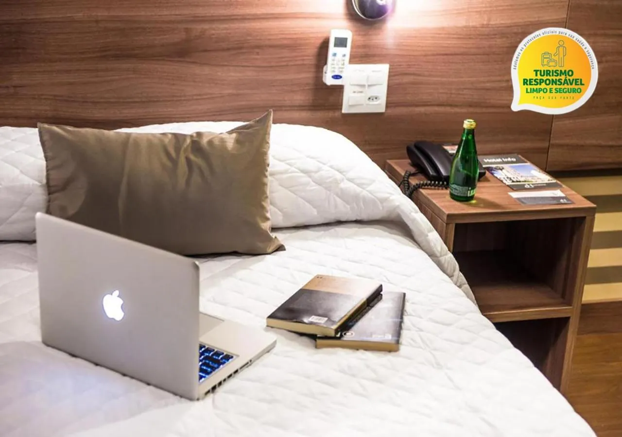 Bedroom, Bed in Hotel Continental Business - 200 metros do Complexo Hospitalar Santa Casa