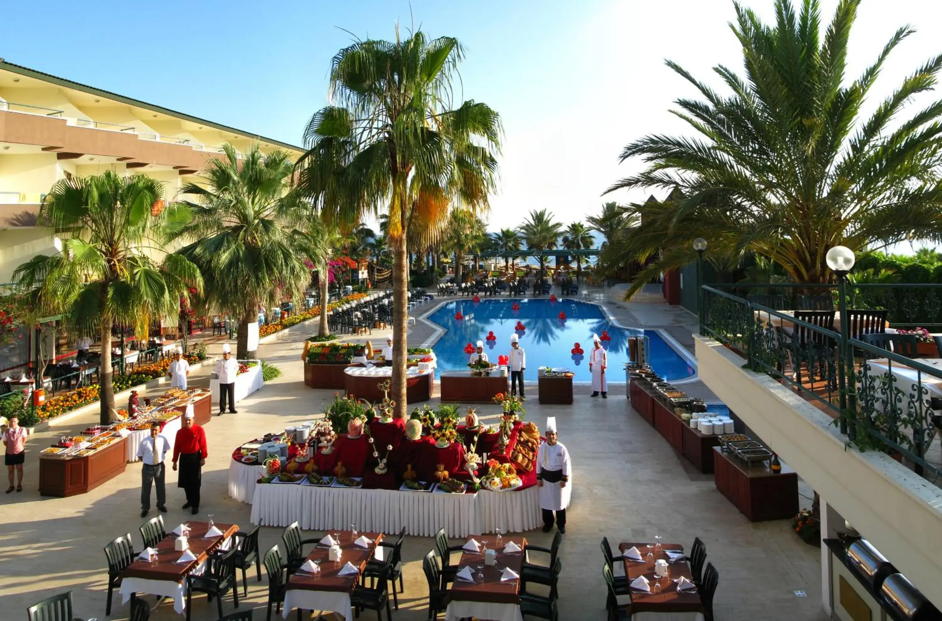 Swimming pool, Banquet Facilities in Galeri Resort Hotel