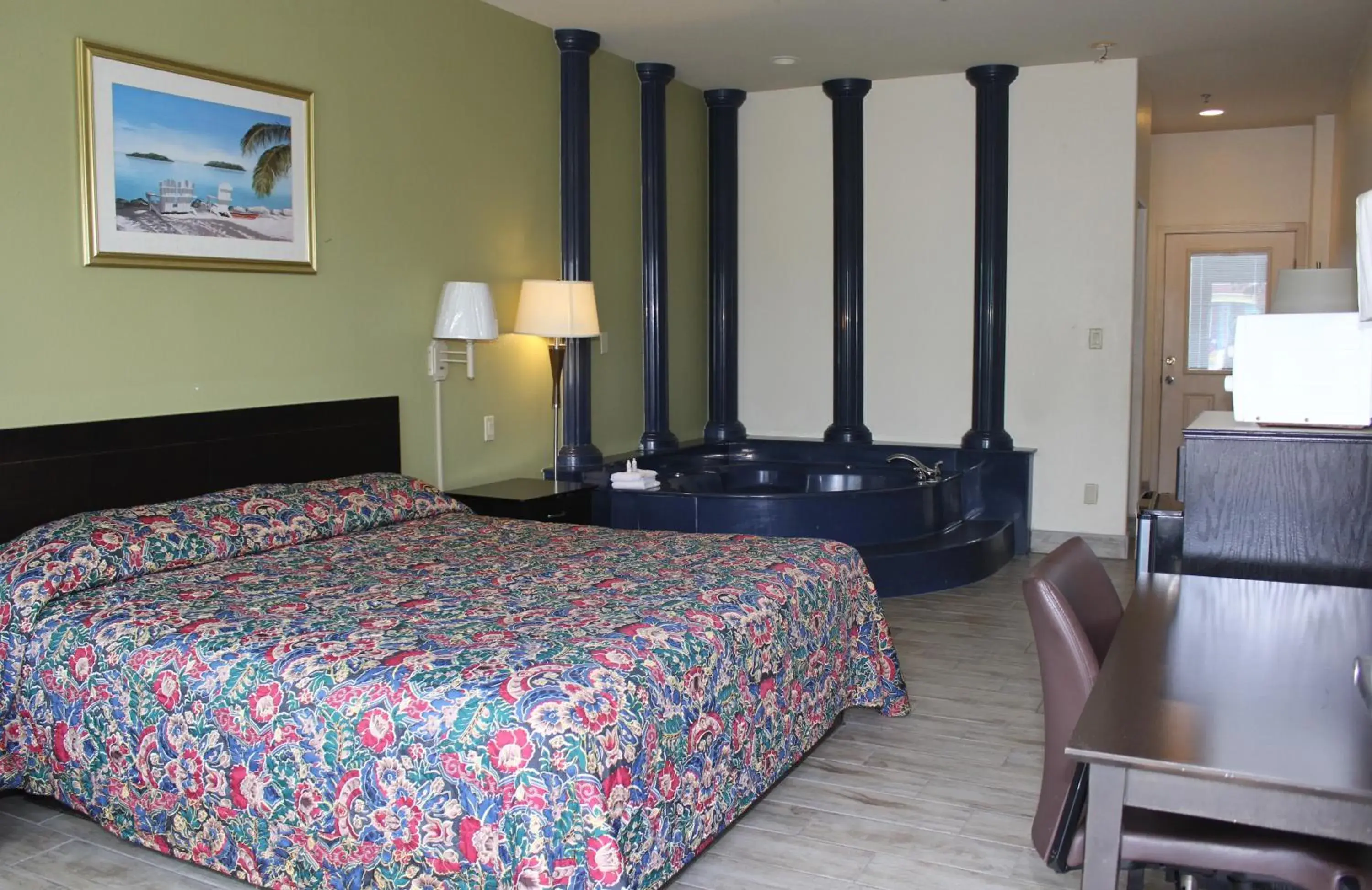 King Suite in Casa Bella Hotel and Suites King Suite in Casa Bella Hotel and Suites