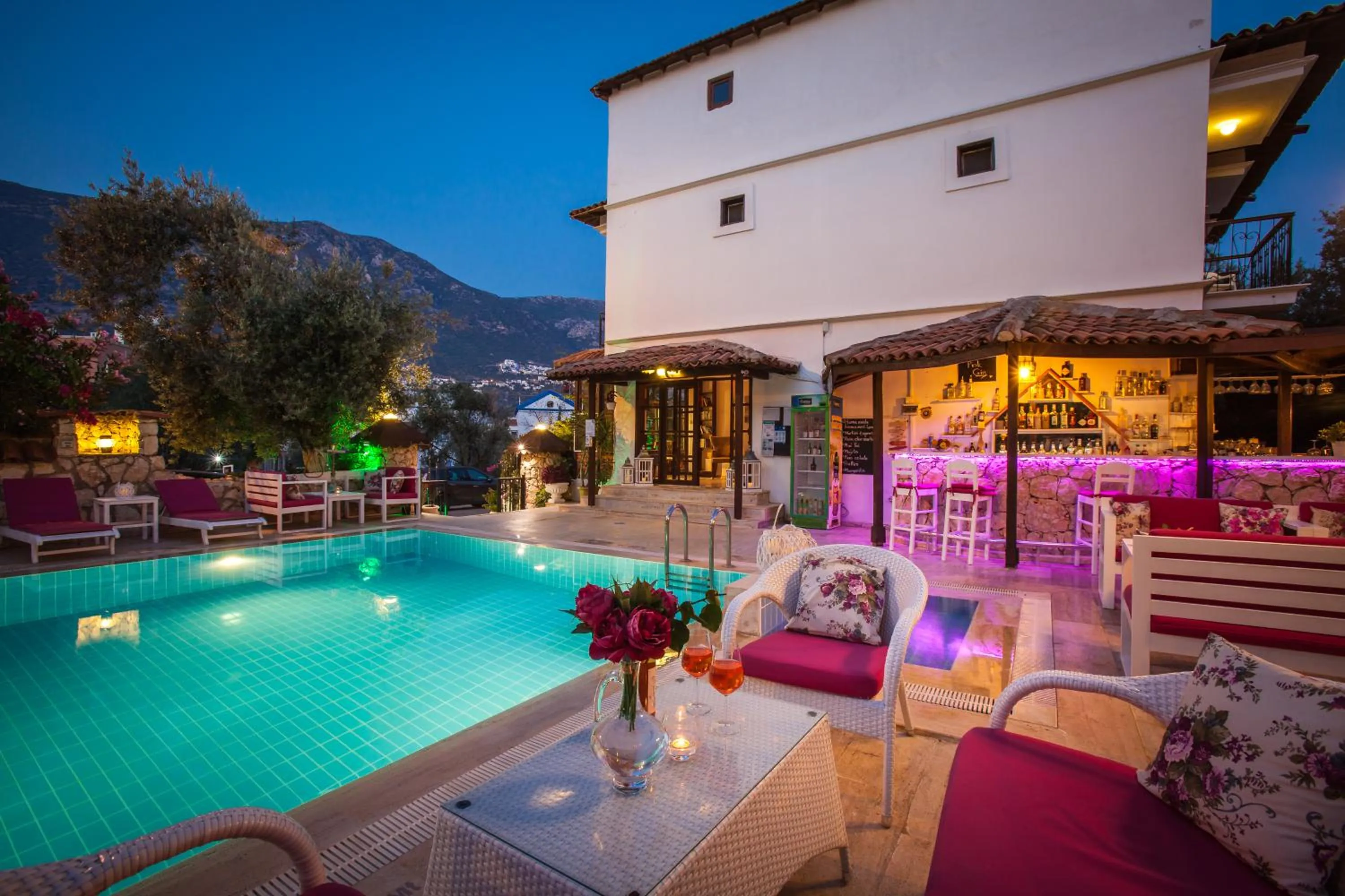 Property building in Papermoon Hotel & Apartments