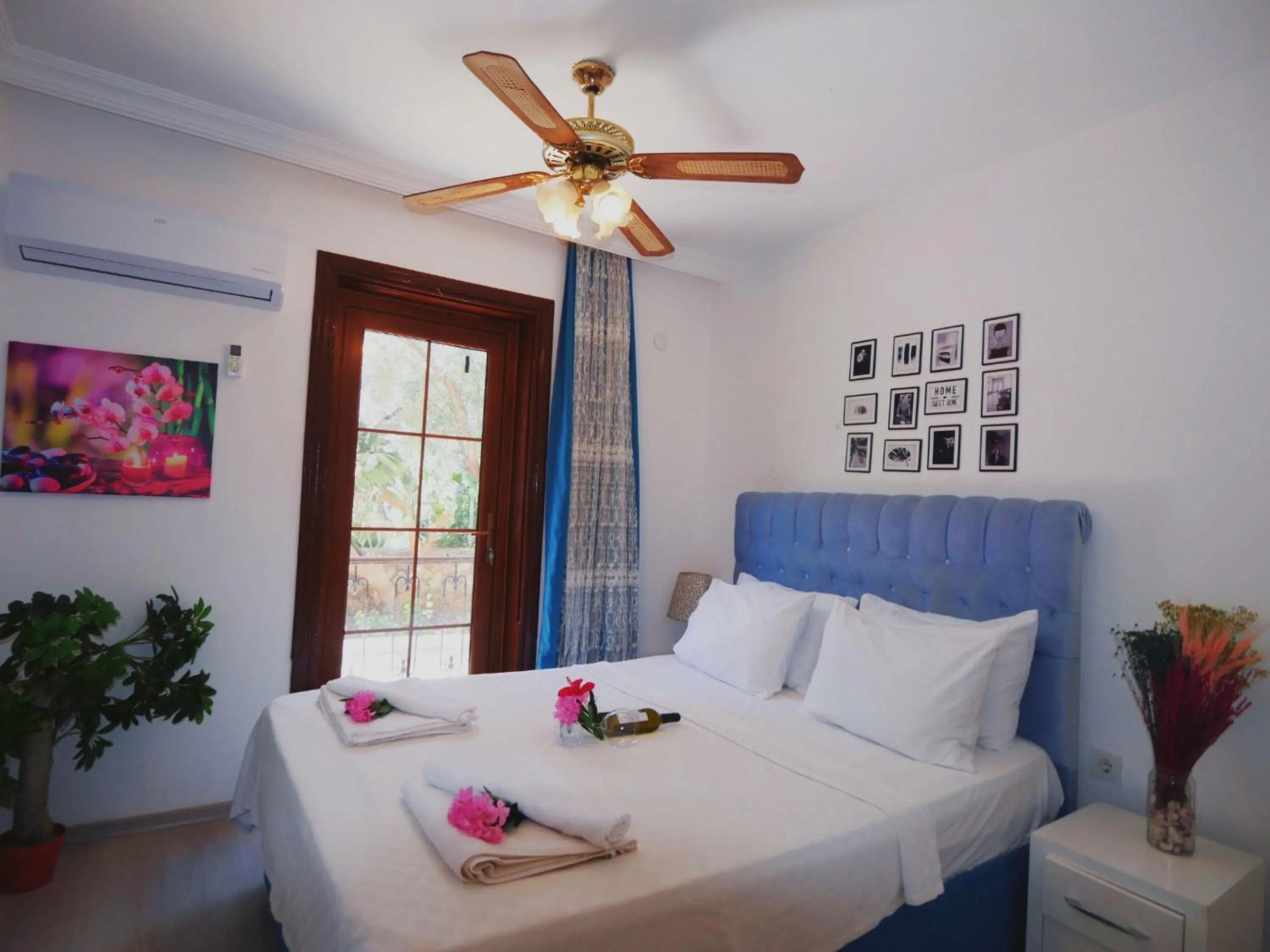 Papermoon Hotel & Apartments