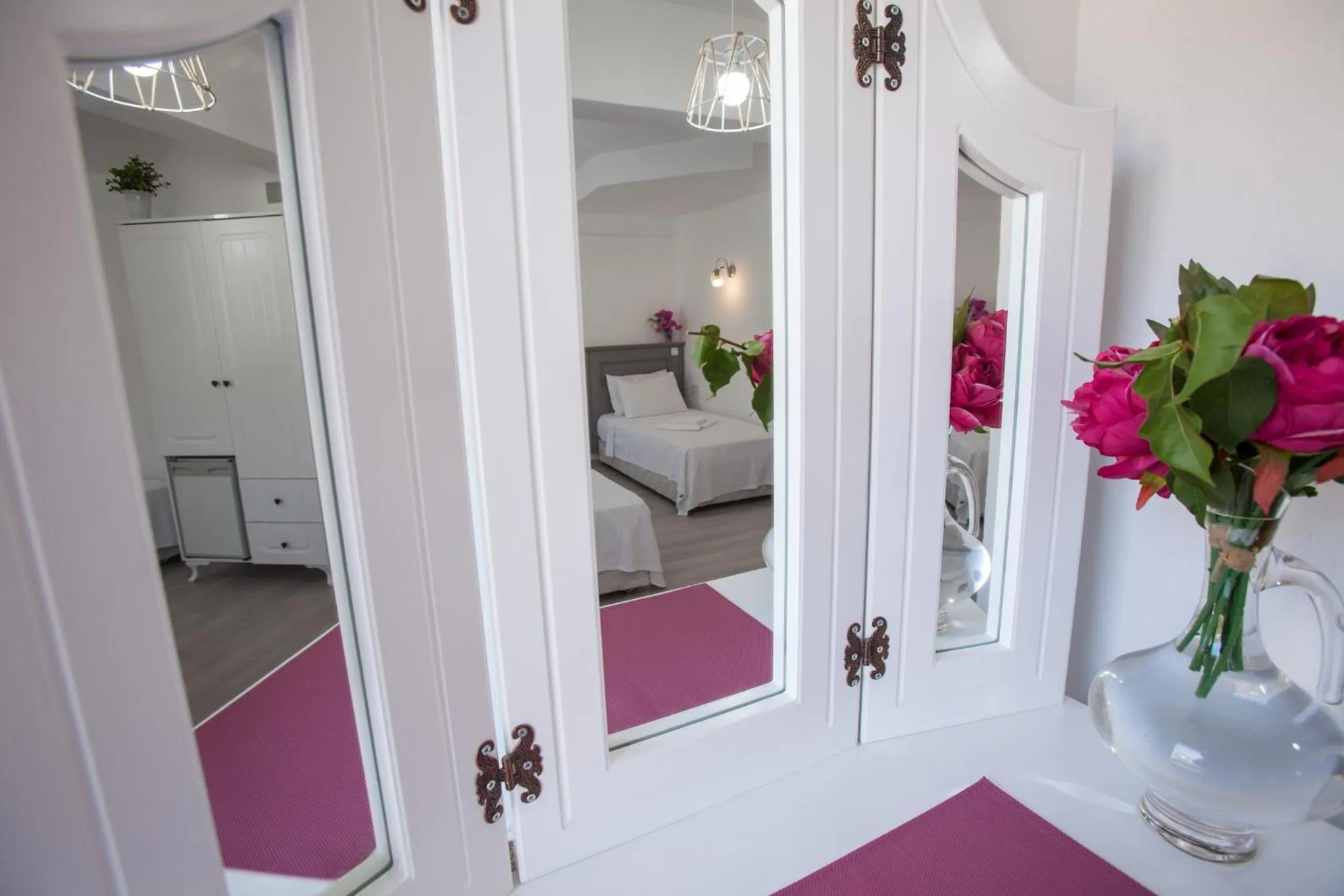 Papermoon Hotel & Apartments