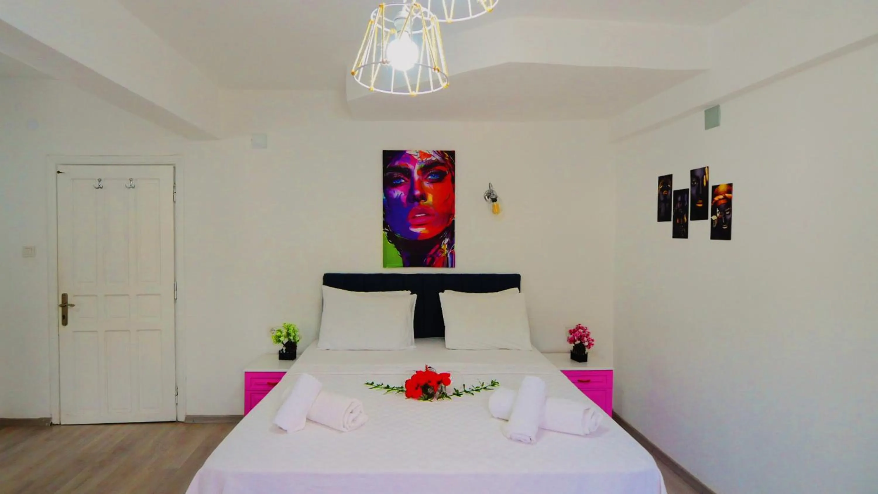 Papermoon Hotel & Apartments