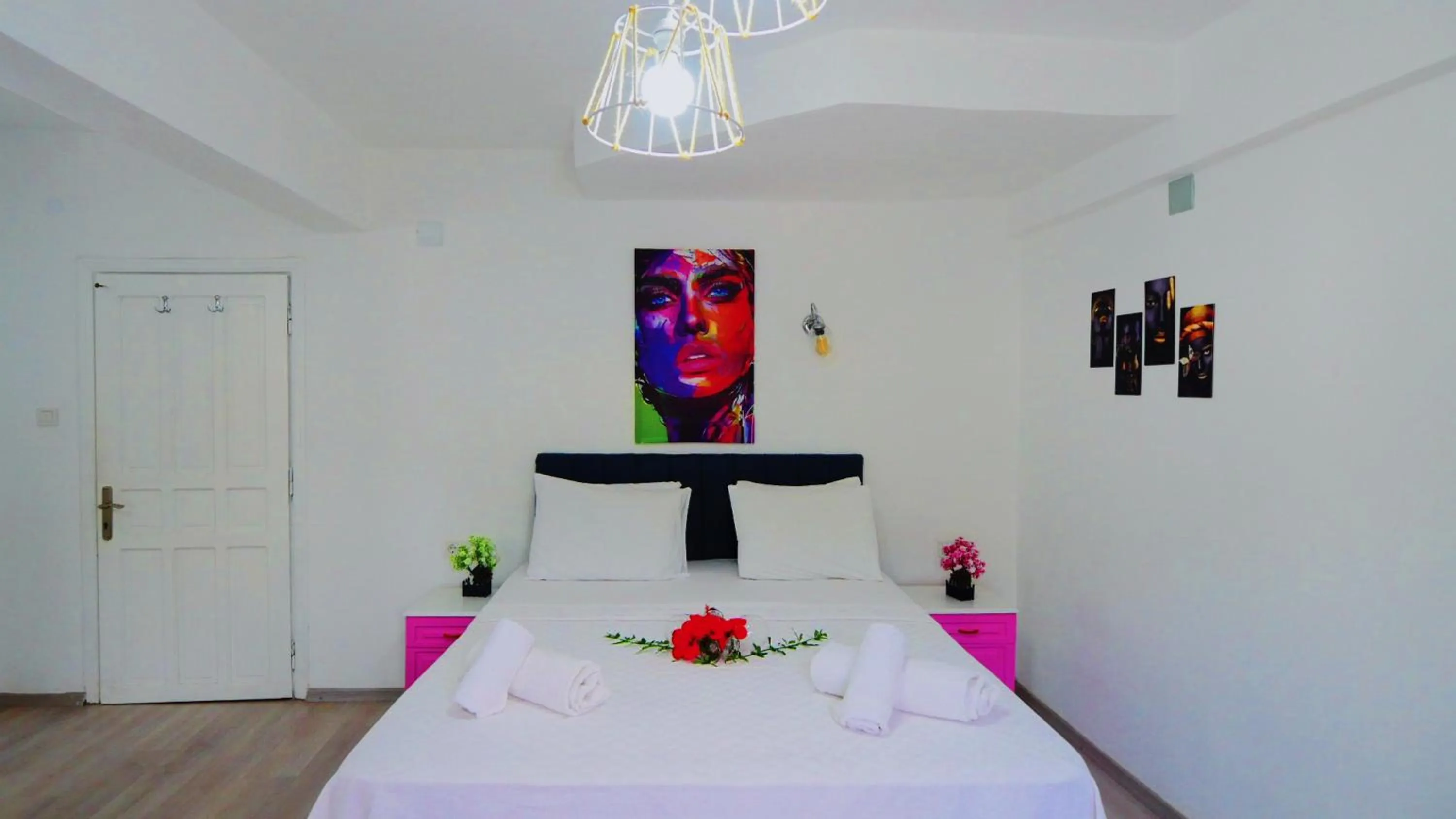 Papermoon Hotel & Apartments