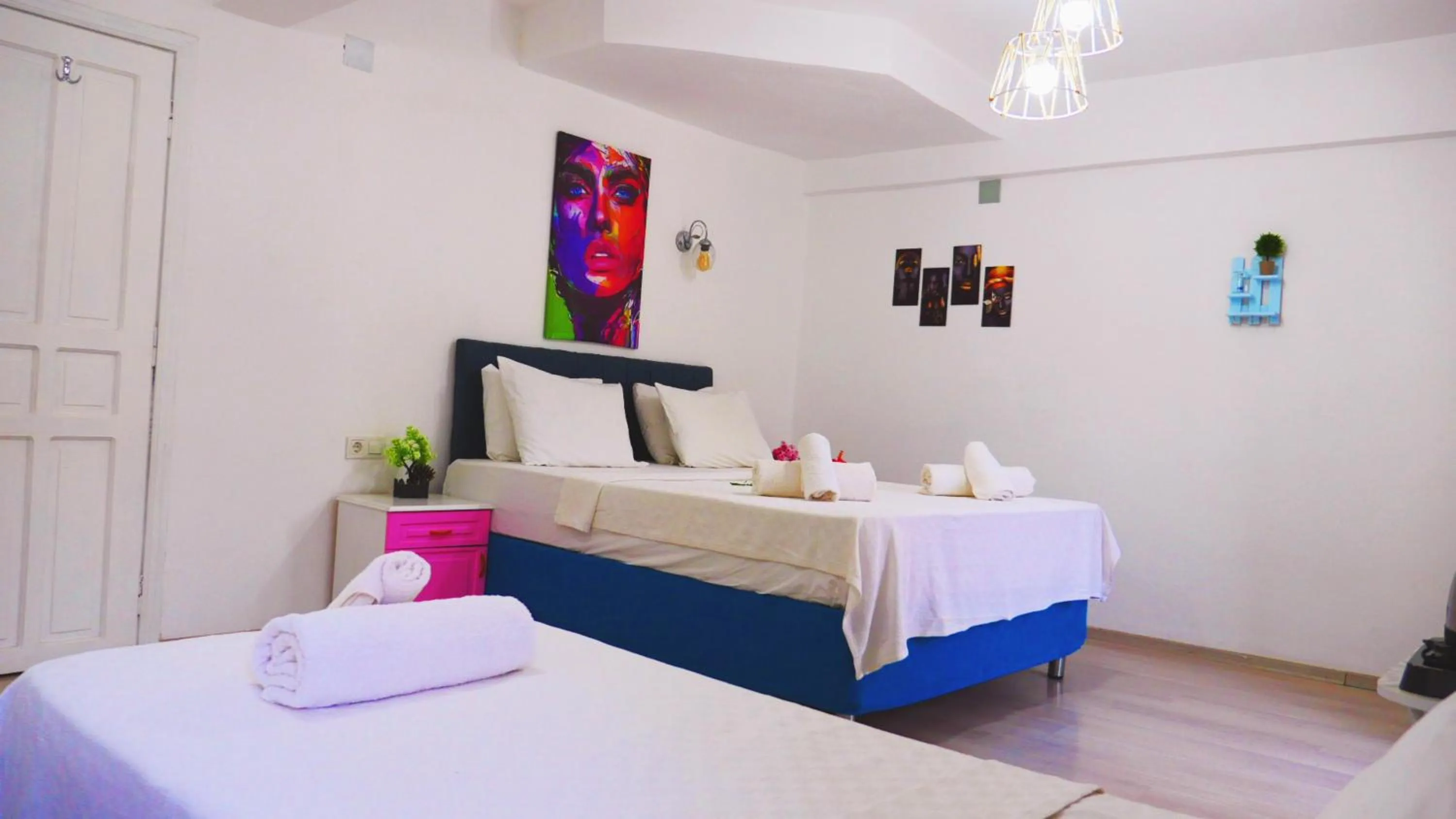 Papermoon Hotel & Apartments