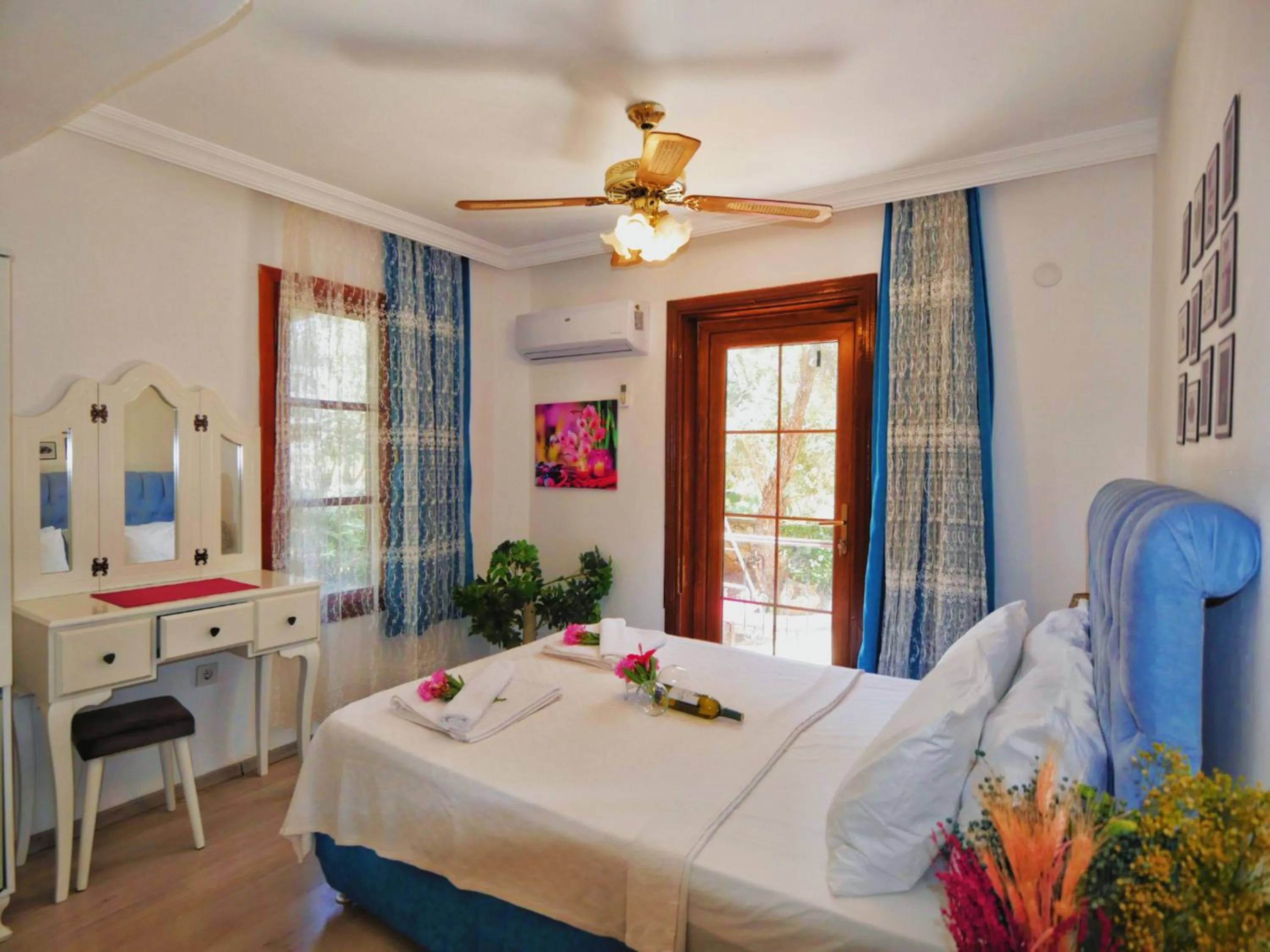 Papermoon Hotel & Apartments