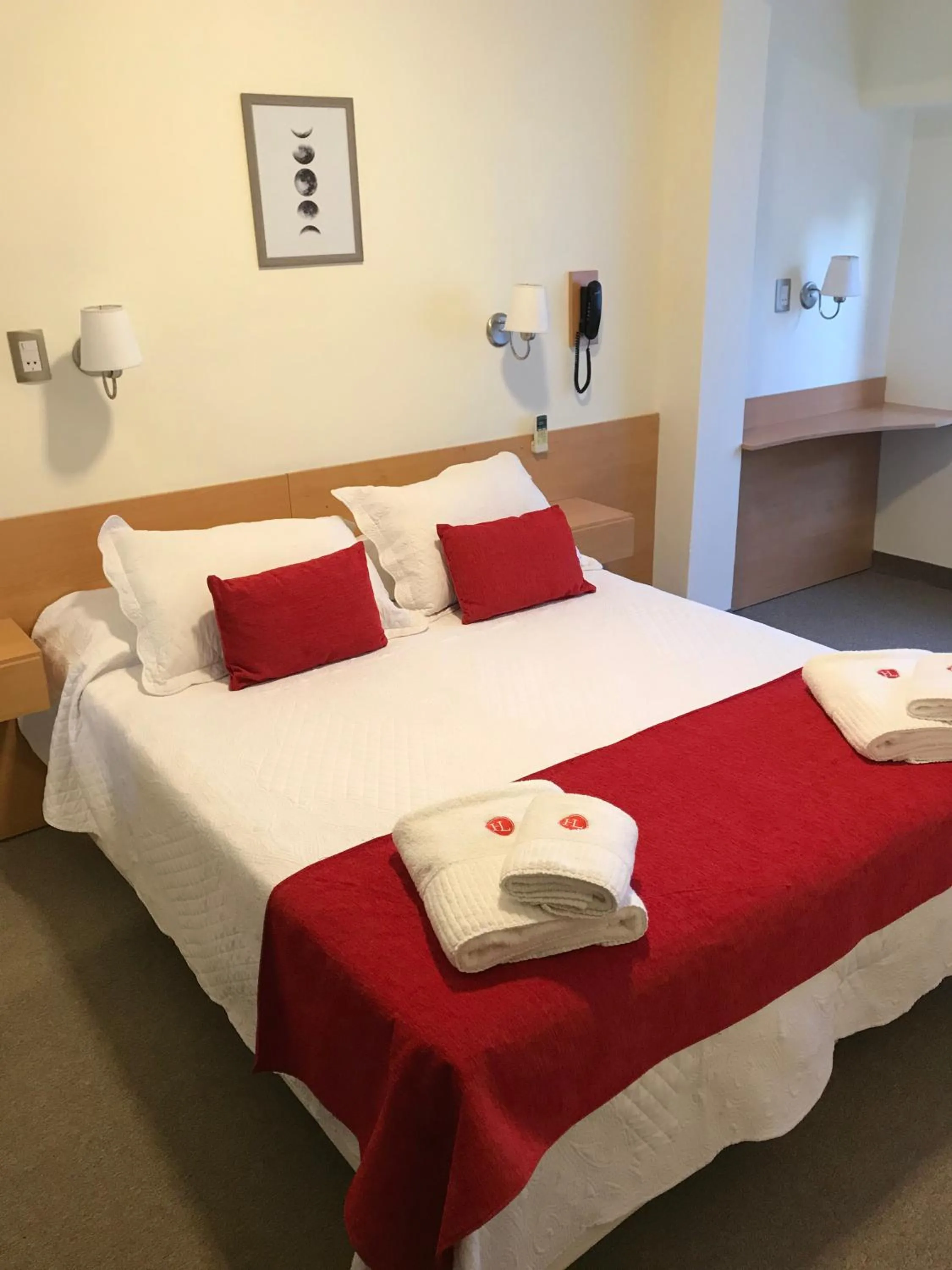 Bed in HL Hotel