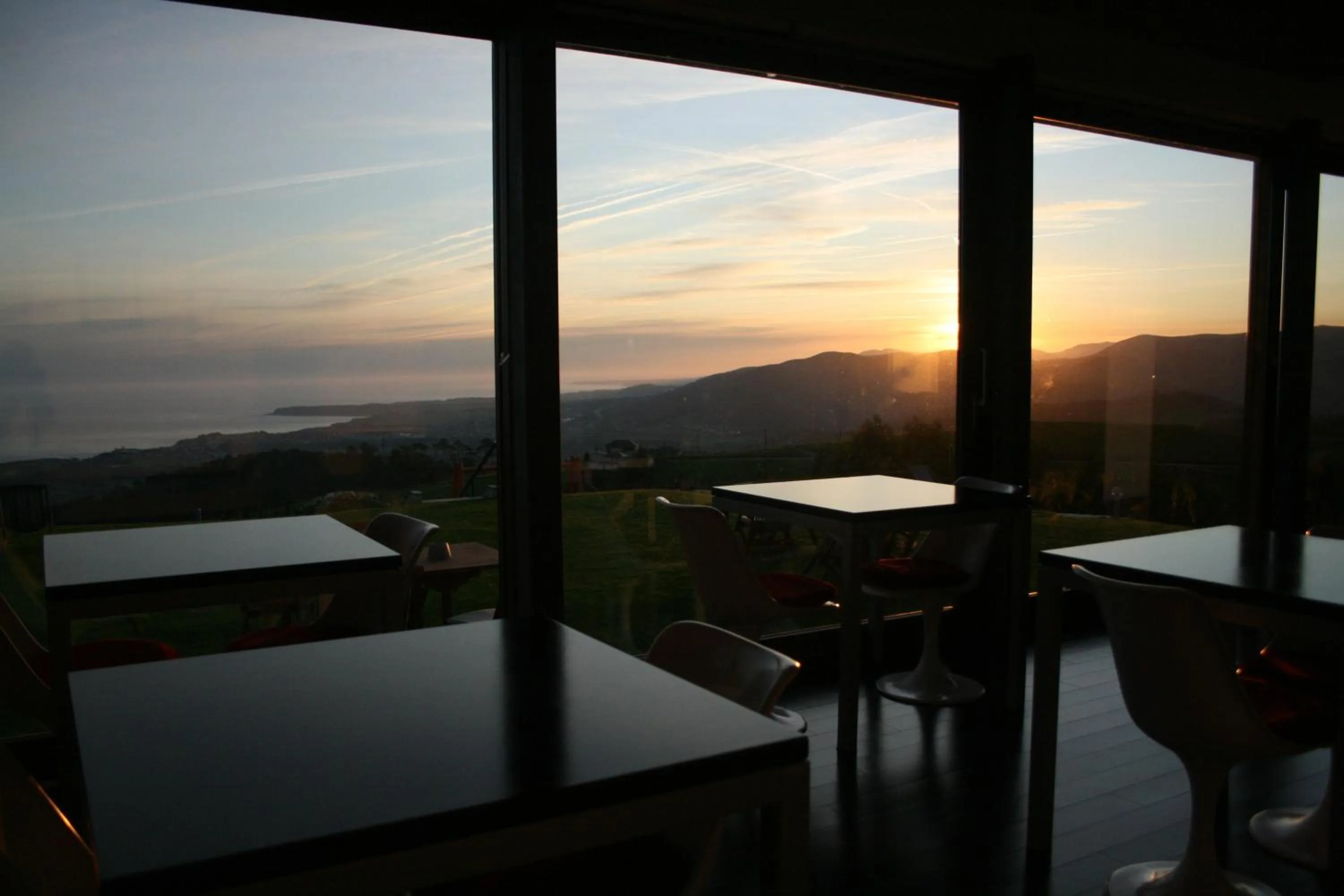 Restaurant/places to eat in Hotel Rural 3 Cabos