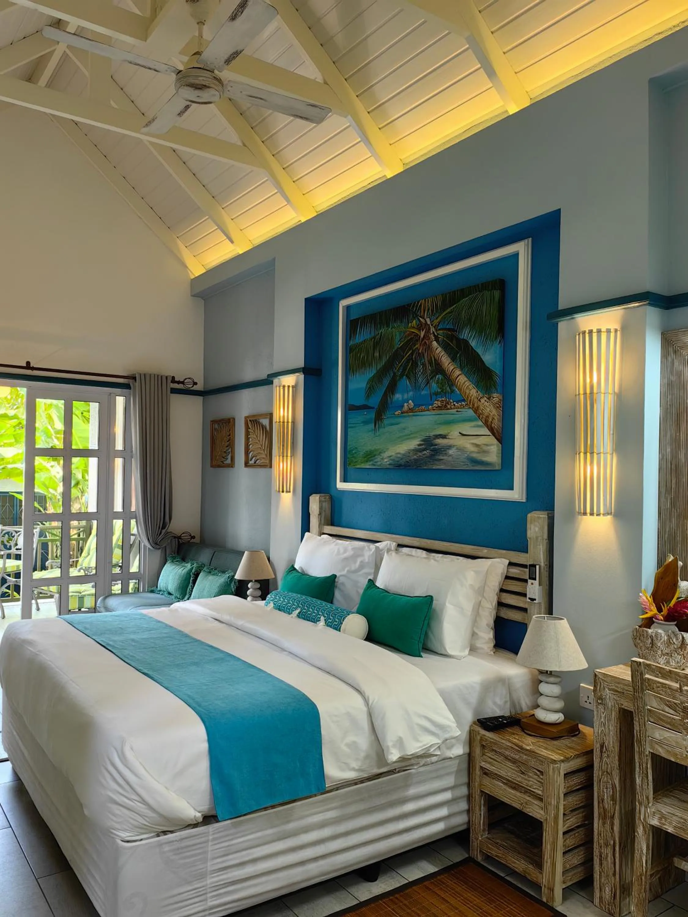 Bed in Villa Charme de L'ile
