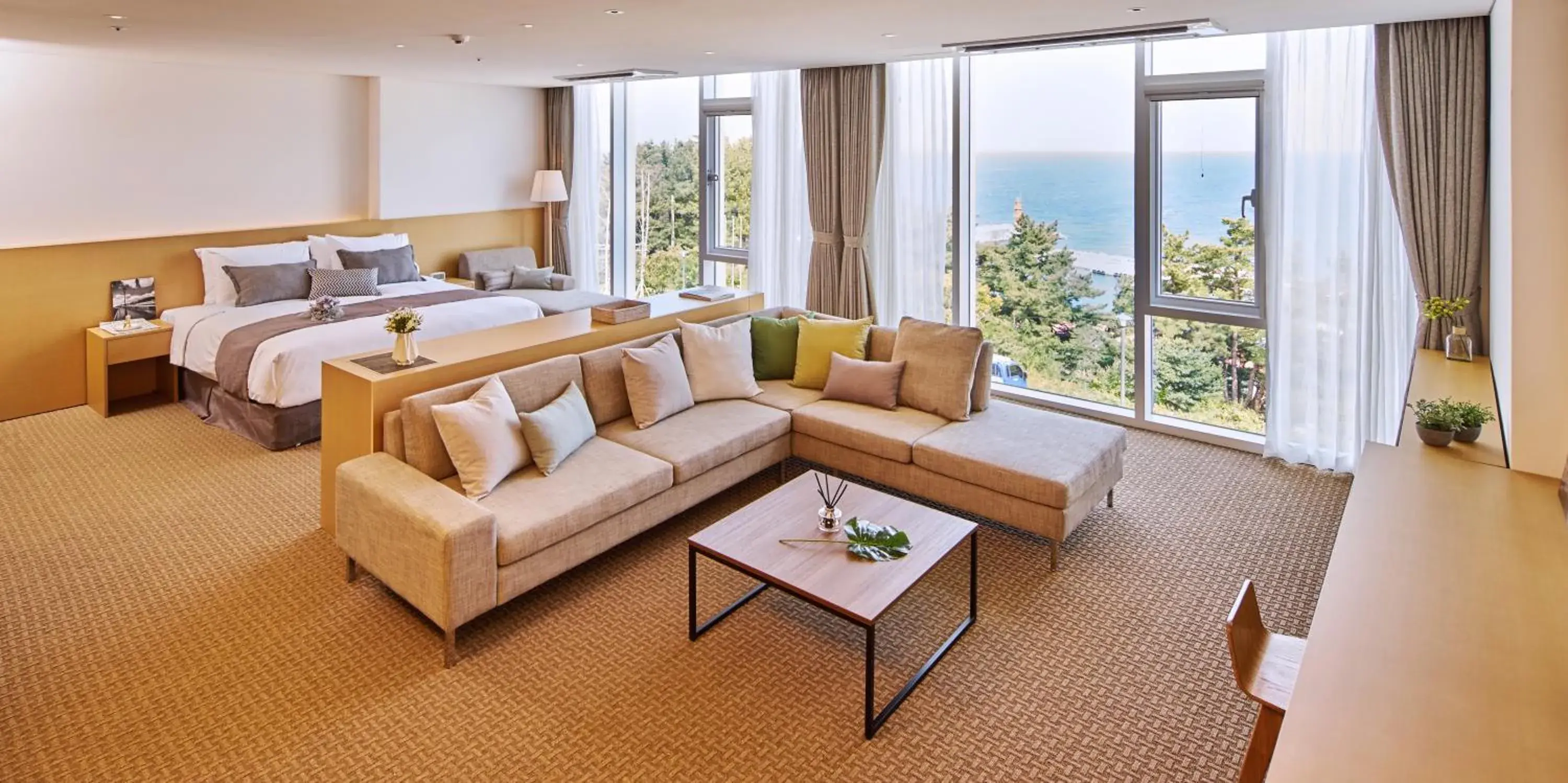 Living room in Naksan Beach Hotel Living room in Naksan Beach Hotel