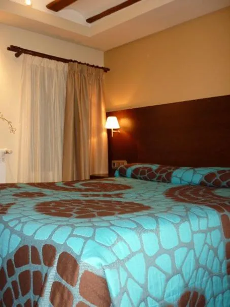 Photo of the whole room, Bed in El Molino de Floren