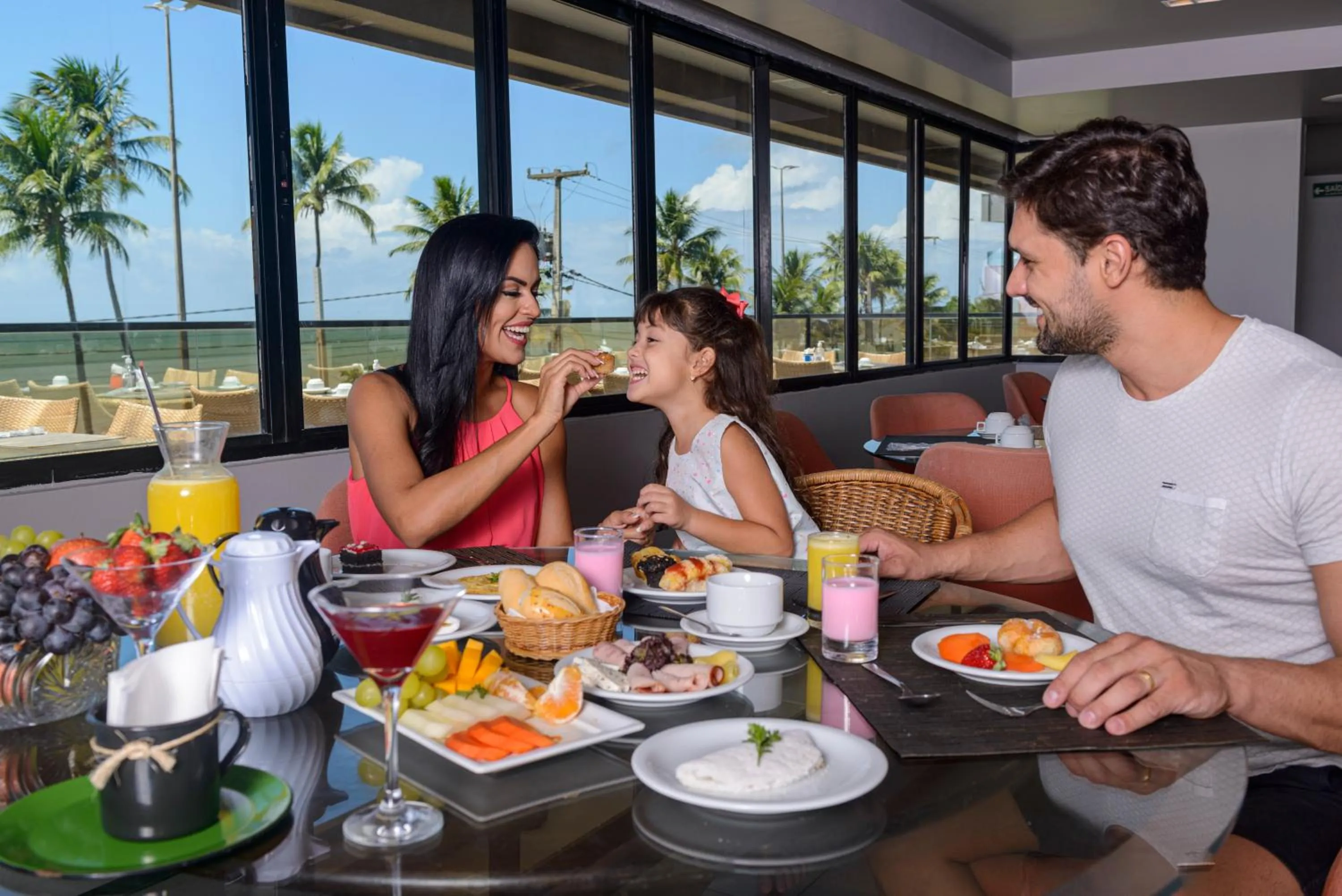 Breakfast in Hardman Praia Hotel