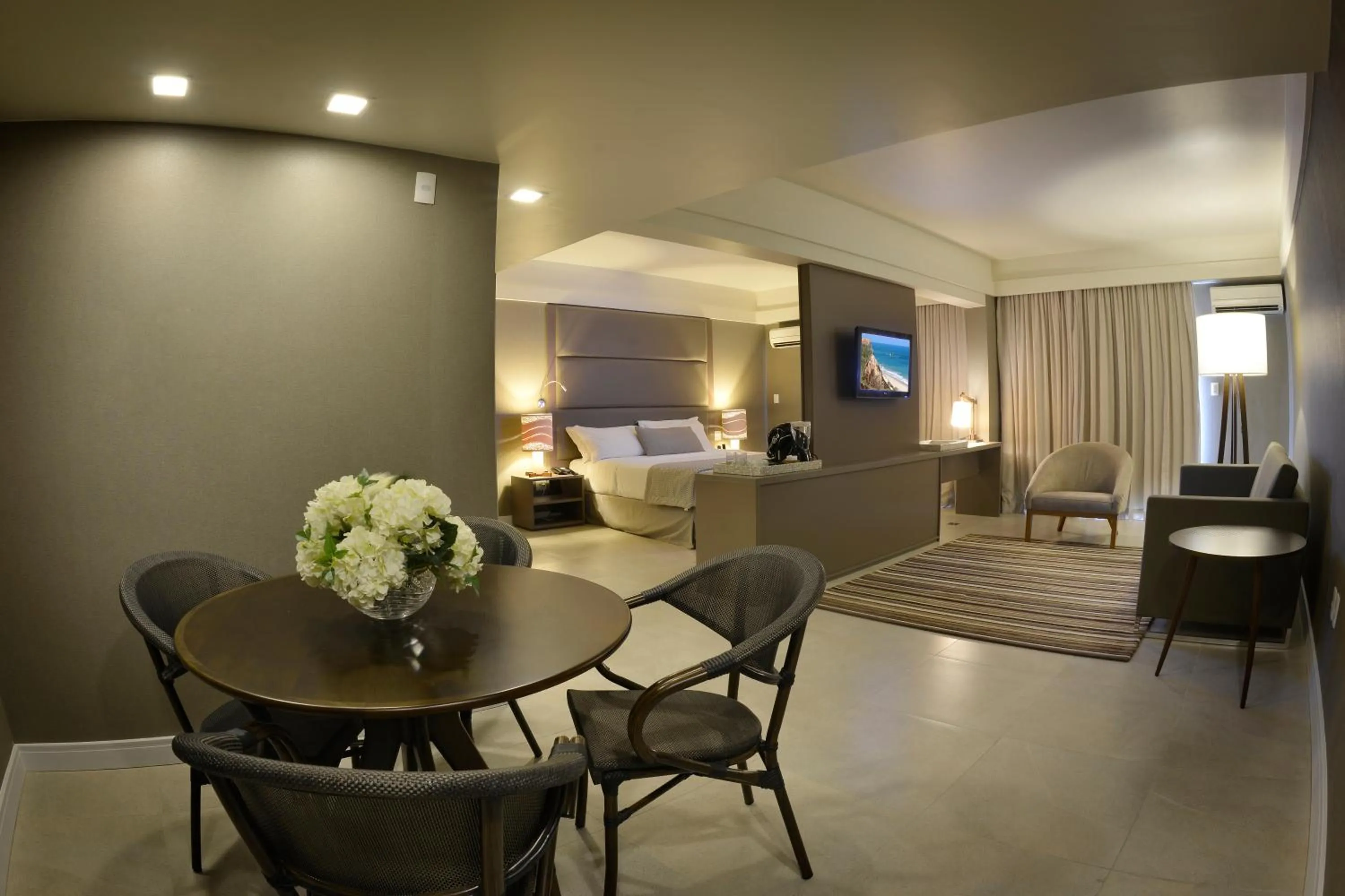 Bathroom in Hardman Praia Hotel