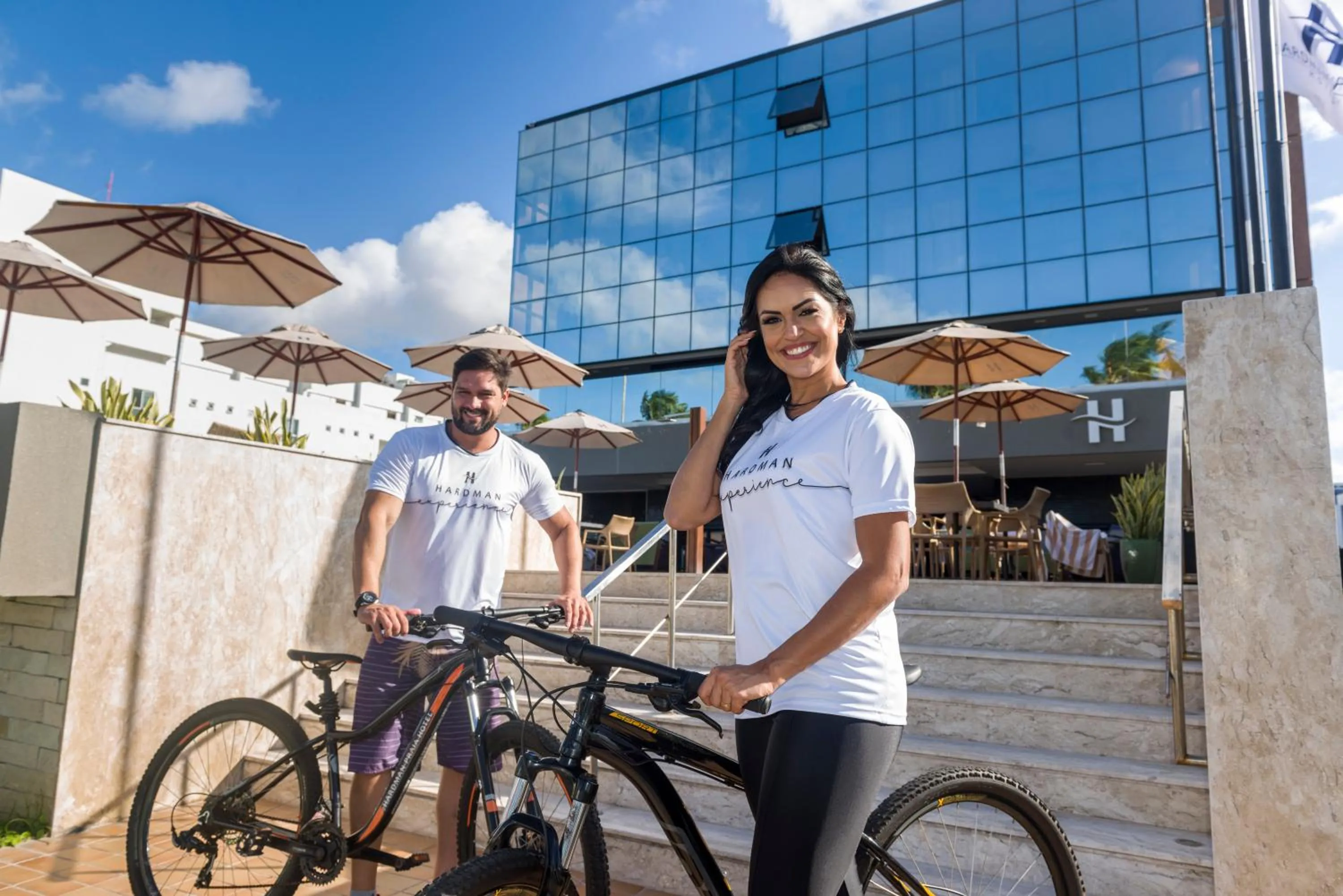 Property building in Hardman Praia Hotel