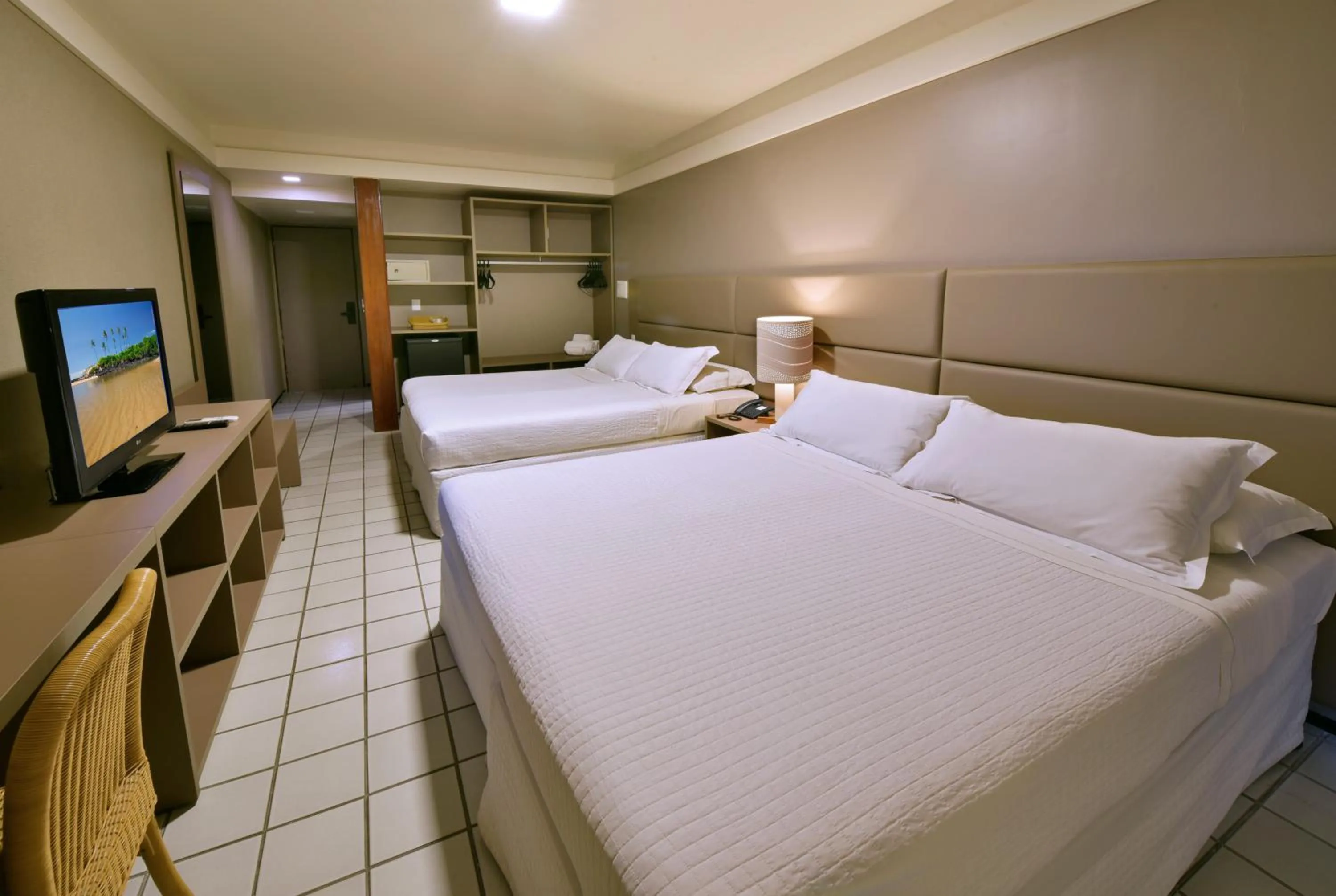 Bed in Hardman Praia Hotel