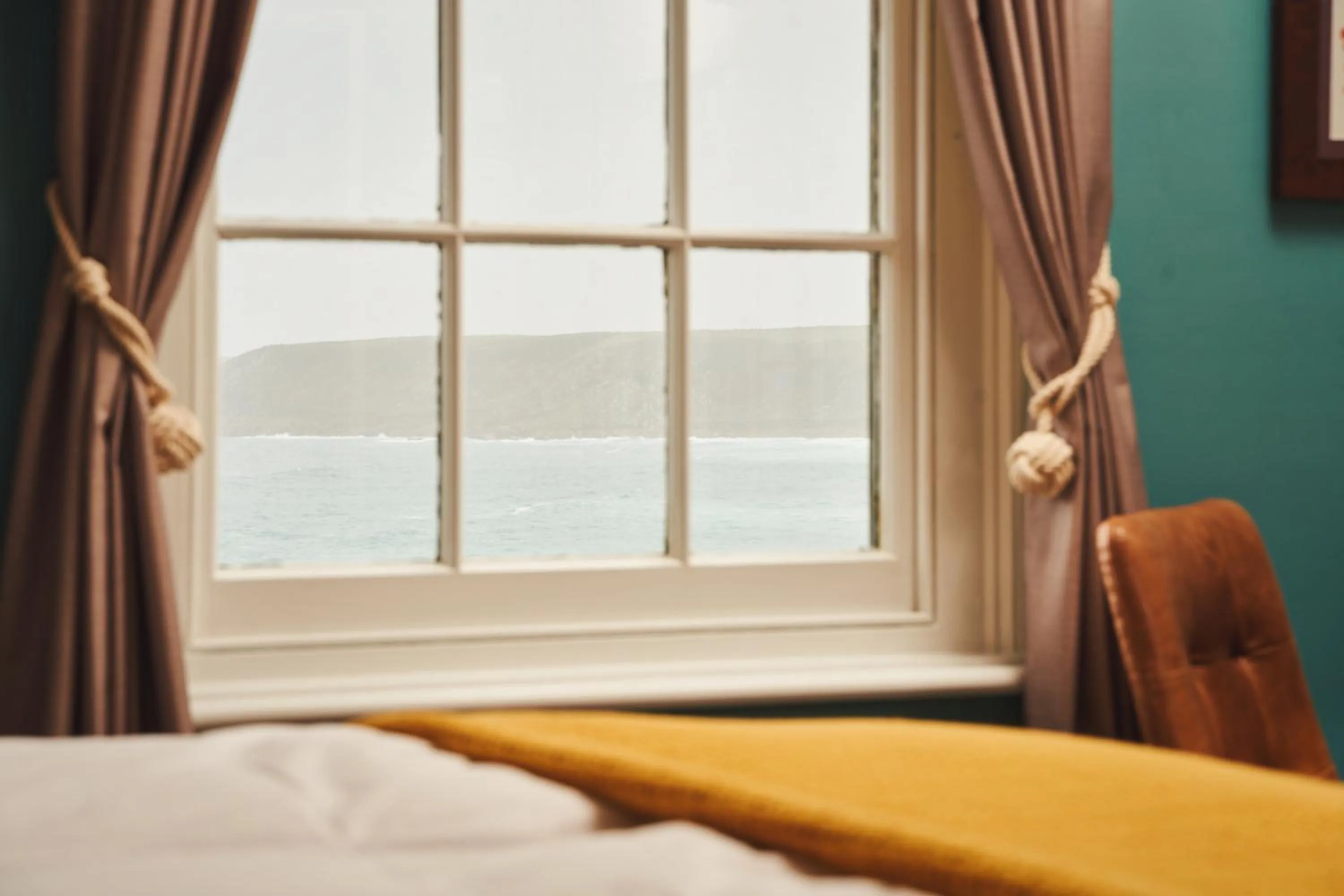 Sea view, Bed in The Old Success Inn