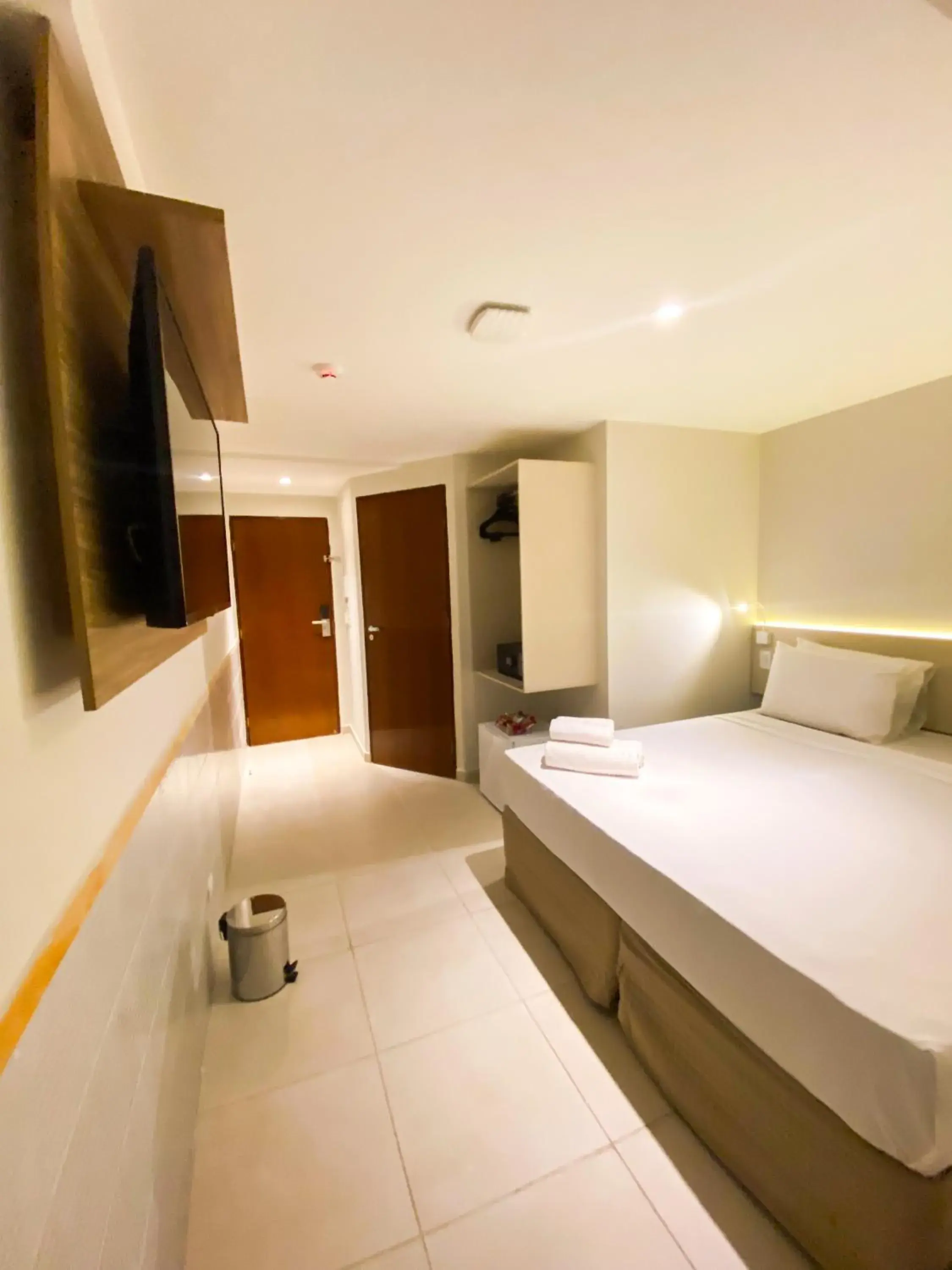 Double Room - single occupancy - Disability Access in Smart Hotel João Pessoa Double Room - single occupancy - Disability Access in Smart Hotel João Pessoa