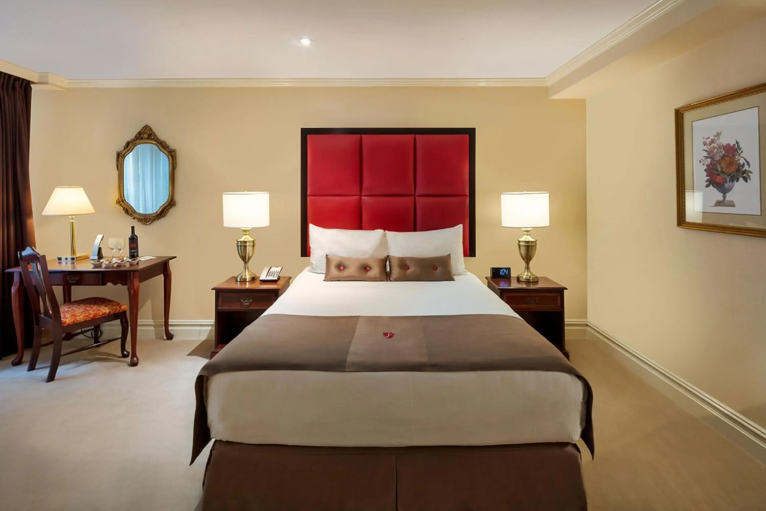 Bed in Fitzpatrick Grand Central Bed in Fitzpatrick Grand Central