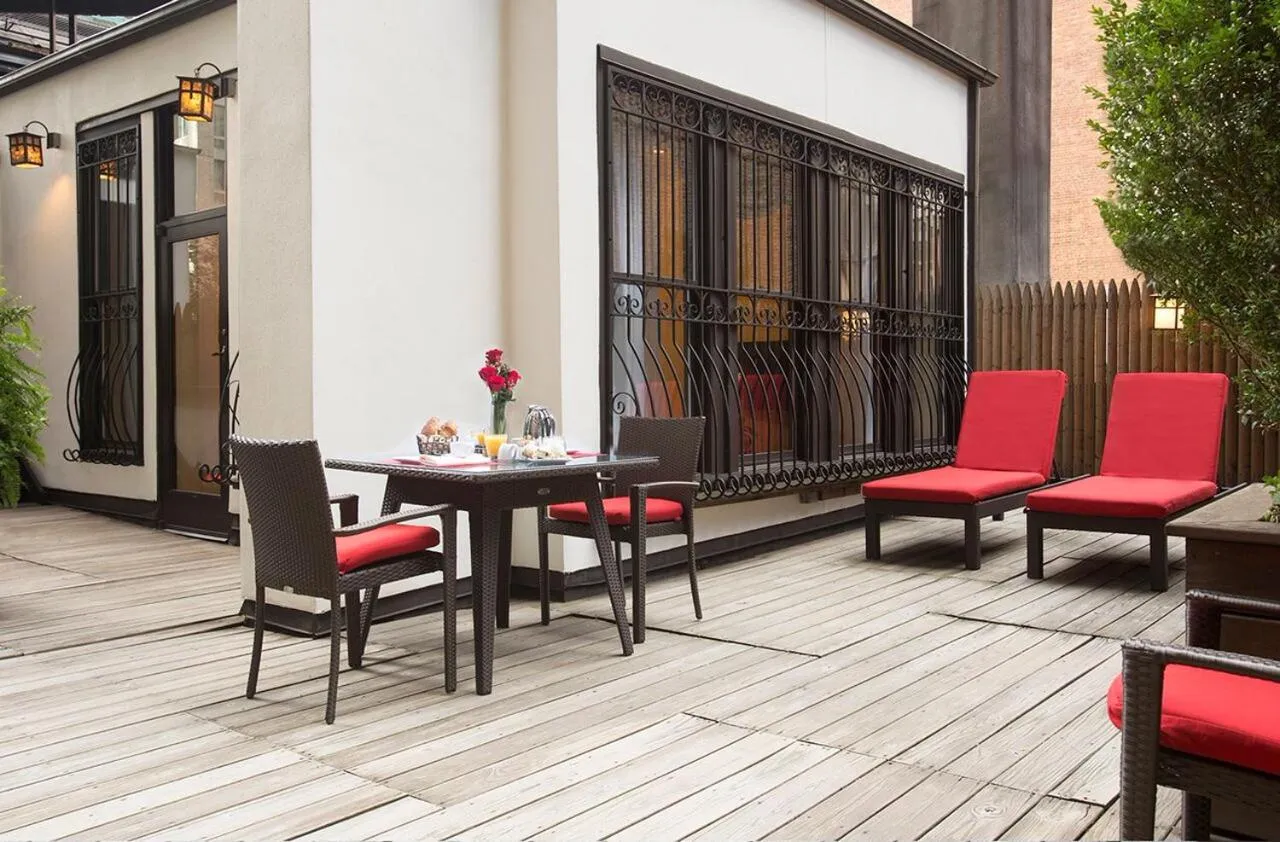 Patio in Fitzpatrick Grand Central