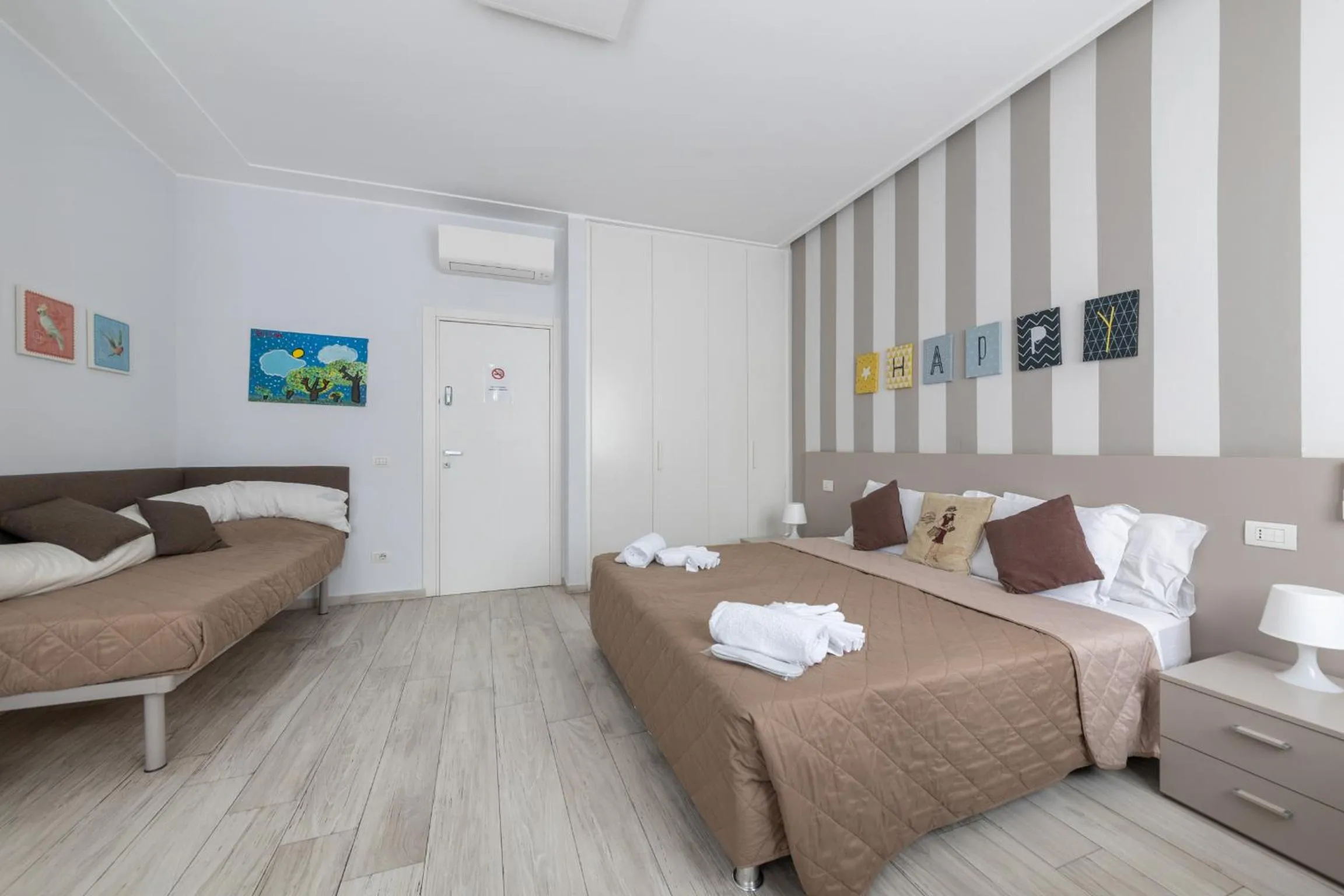 Bed in CHEZROMYK the Kosher B&B