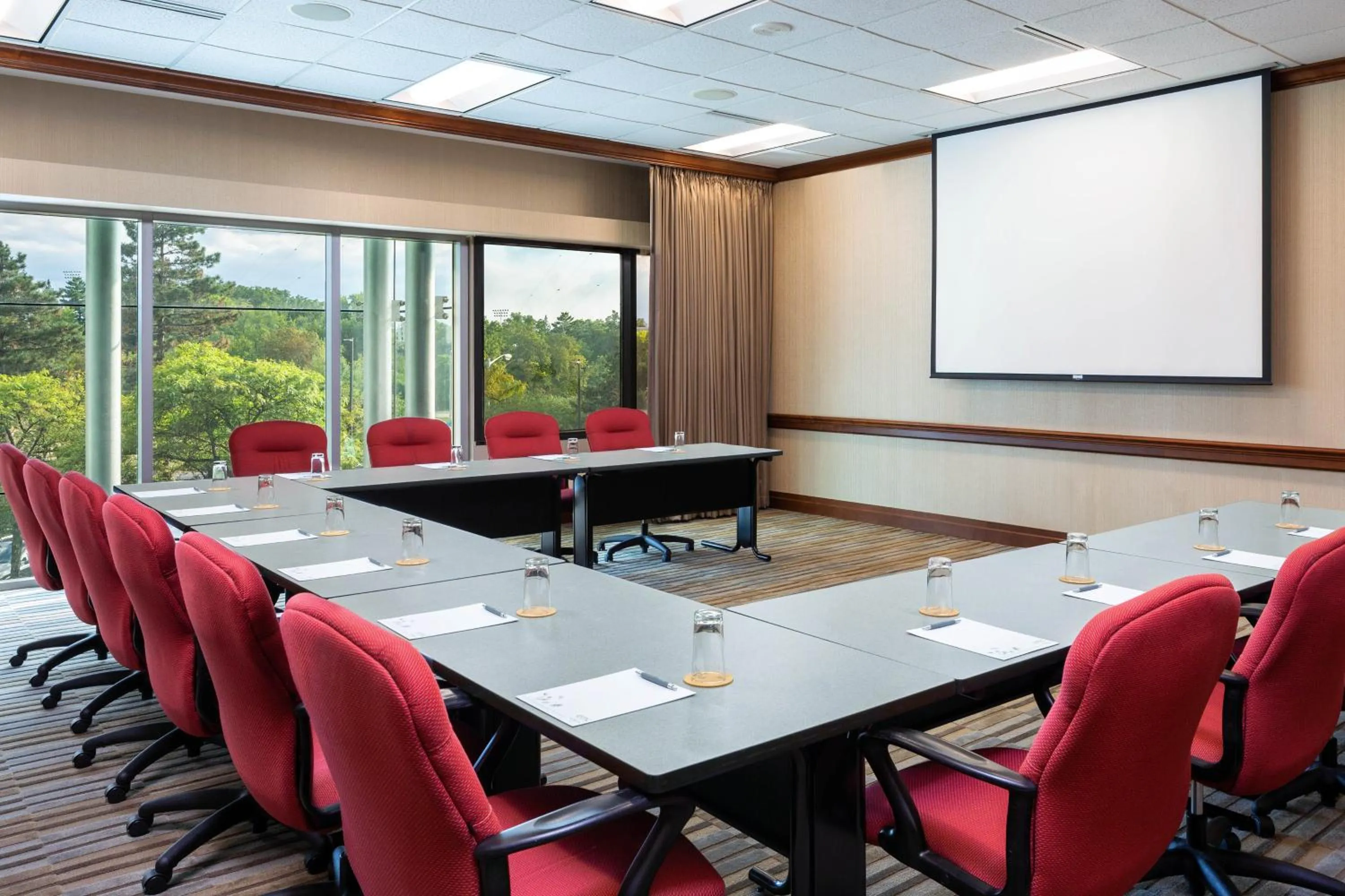 Meeting/conference room in The Westin Southfield Detroit