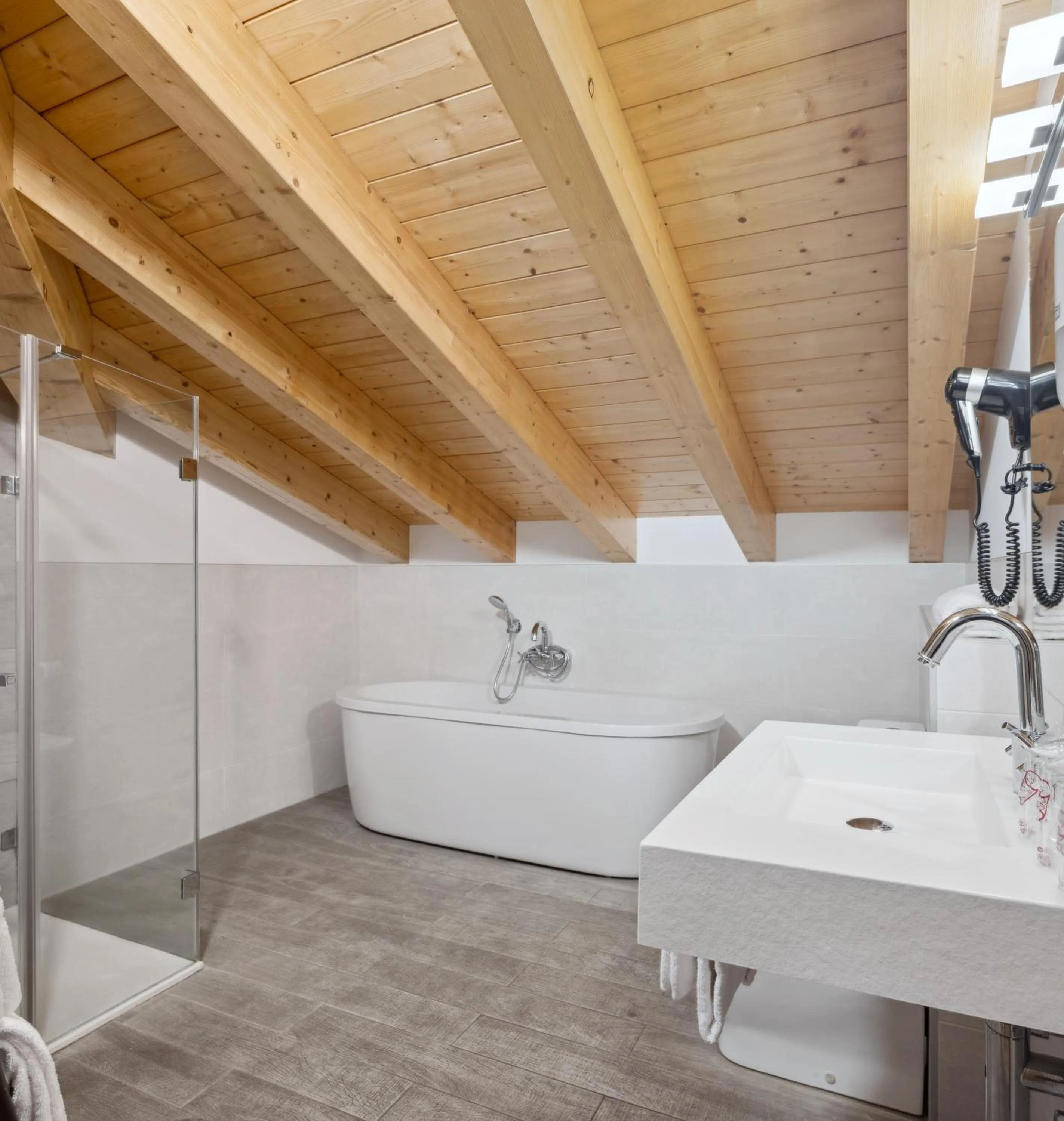 Bath in Hotel Venta de Etxalar