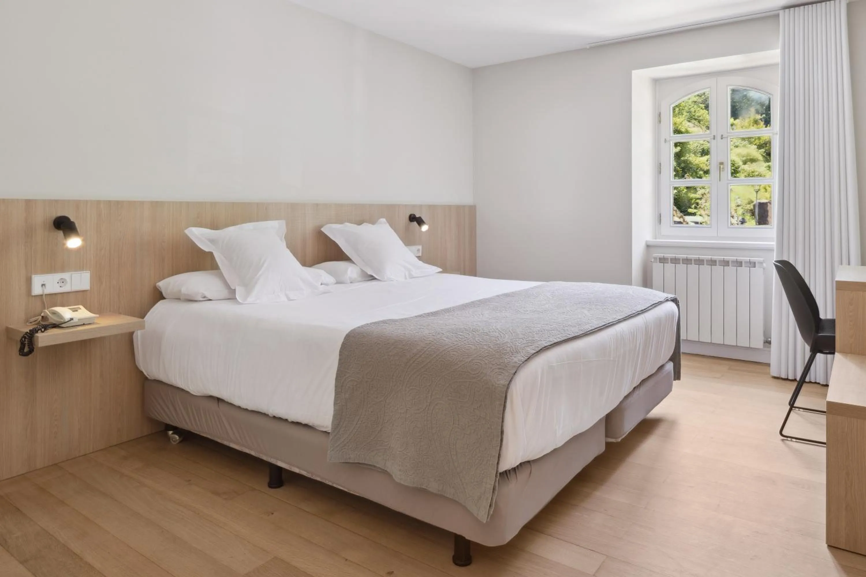 Bed in Hotel Venta de Etxalar