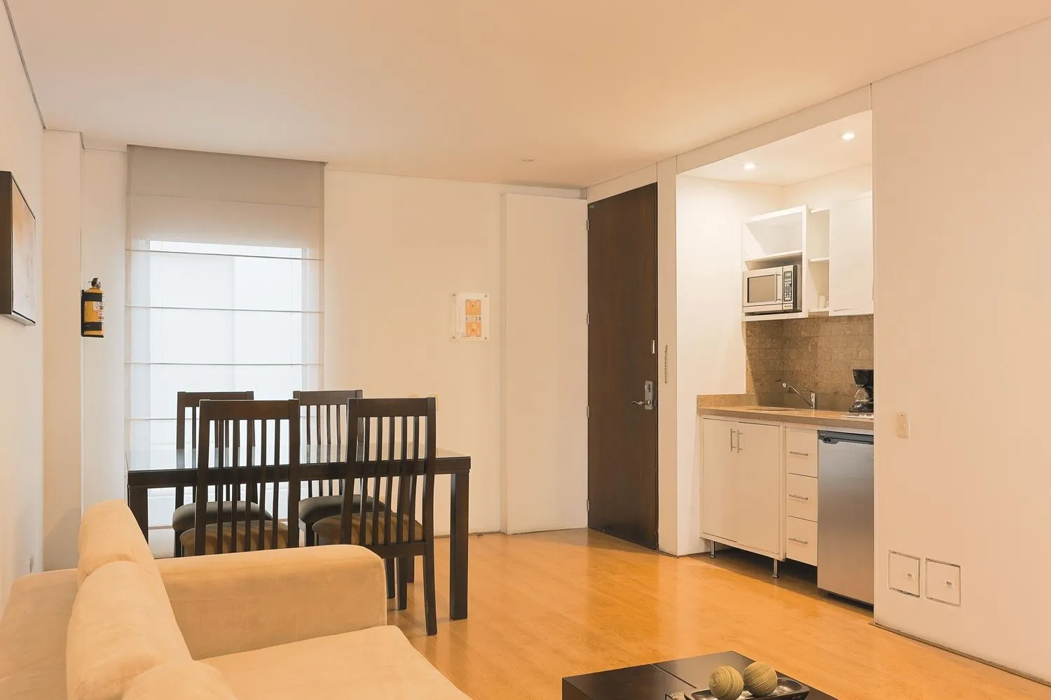 Kitchen or kitchenette in Hotel Hill House Usaquén