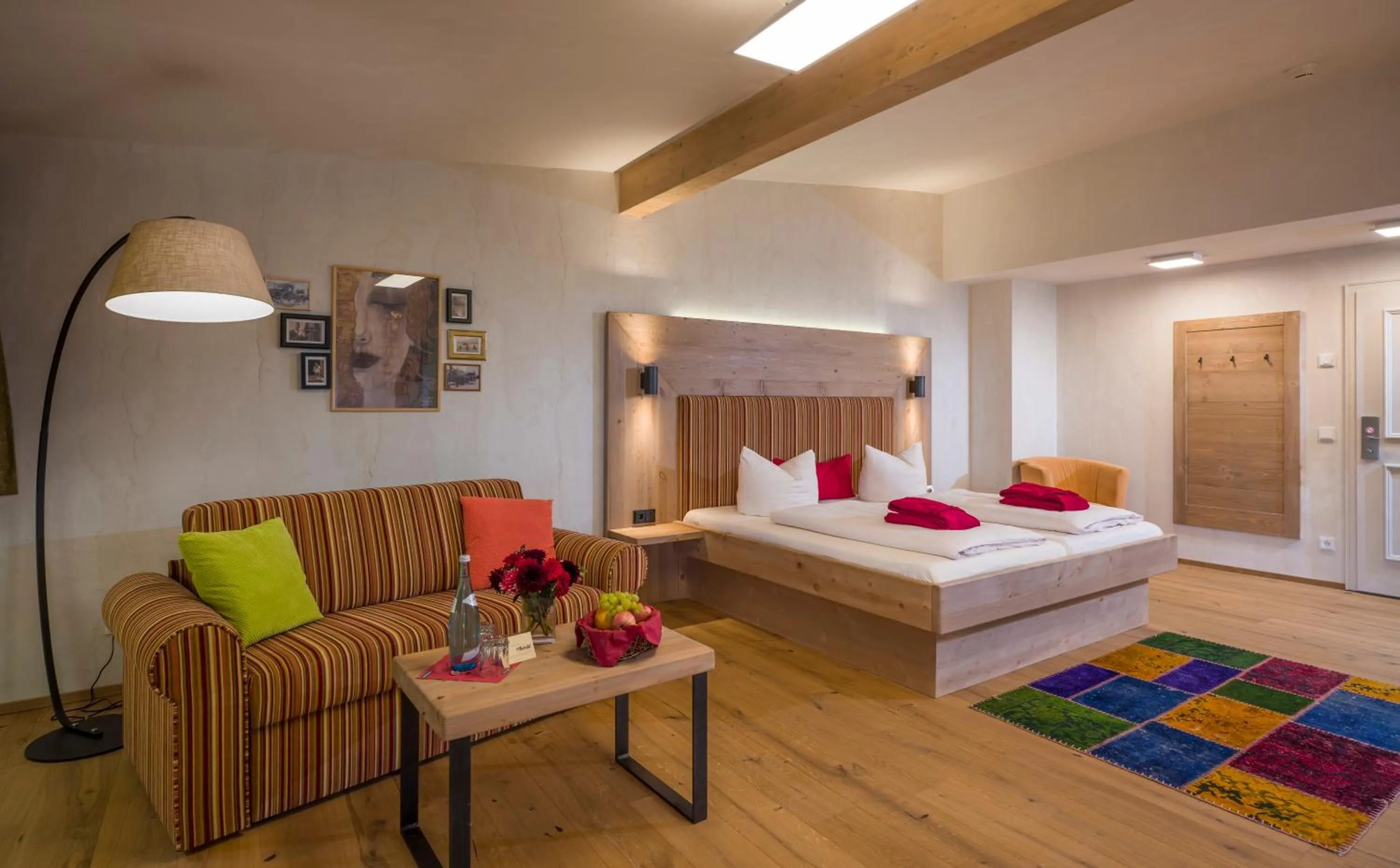 Bedroom, Bed in Hotel Keindl