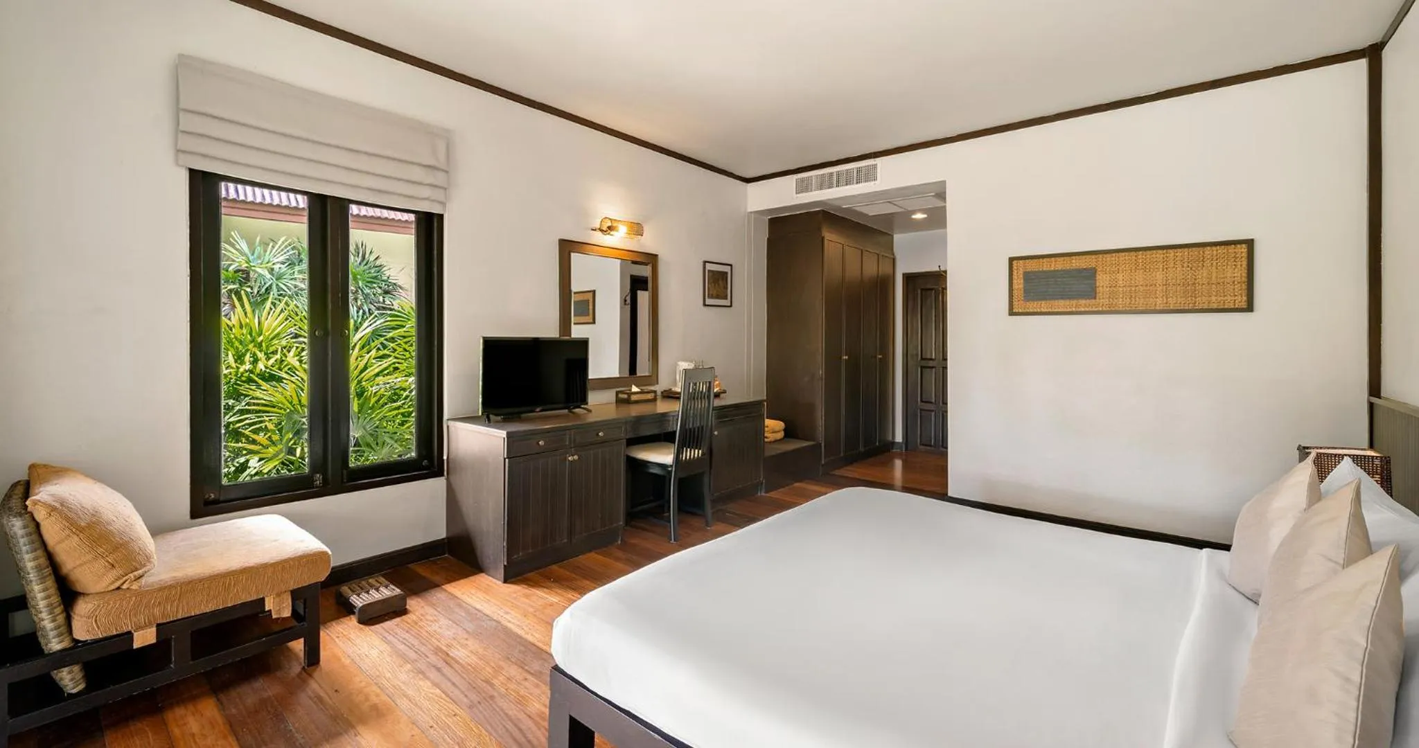 Bed in Annika Koh Chang , Formerly Ramayana Koh Chang Resort & Spa