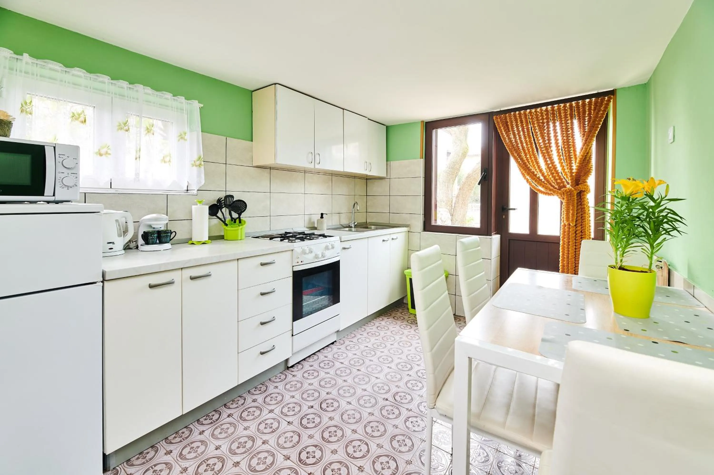 Apartment Ante