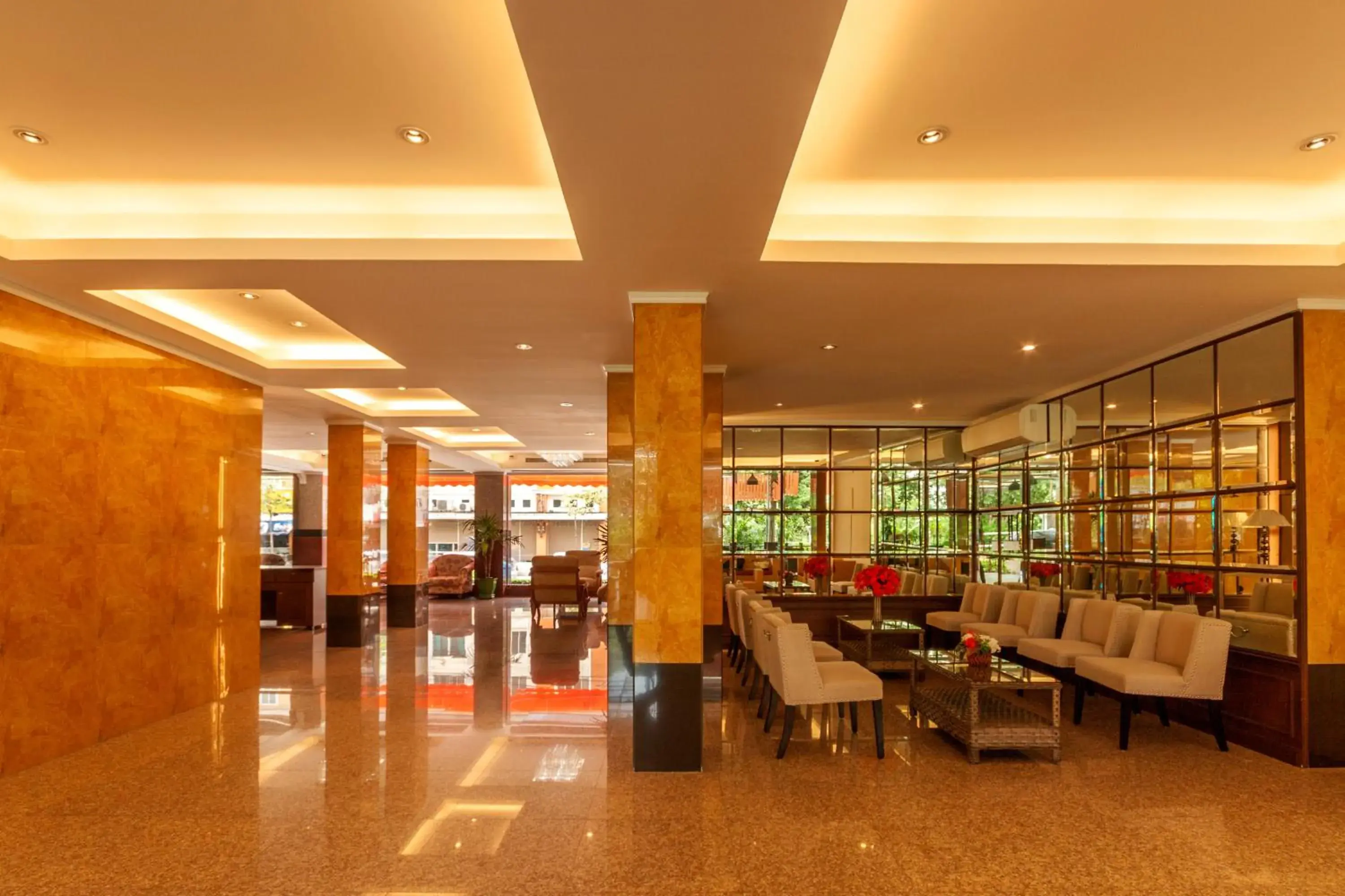 Lobby or reception in Tara Lake Lobby or reception in Tara Lake