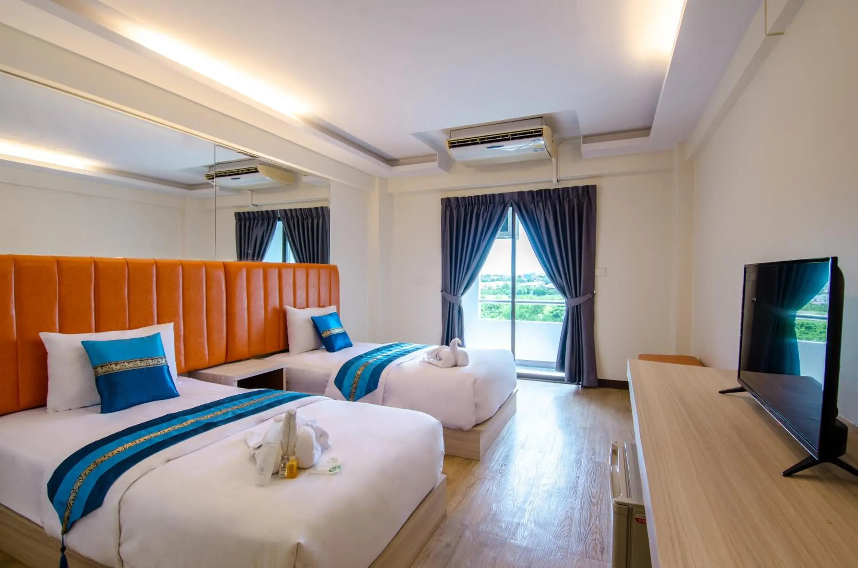 Photo of the whole room, Bed in Tara Lake Photo of the whole room, Bed in Tara Lake