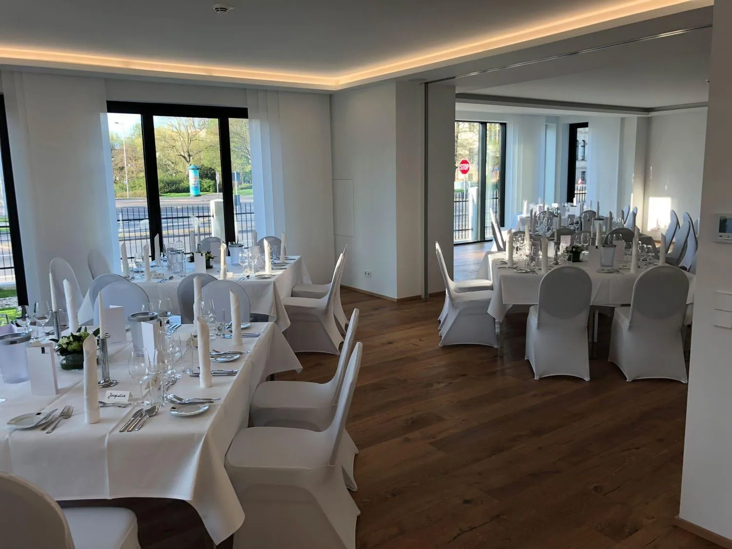 Banquet/Function facilities in Voss Villa