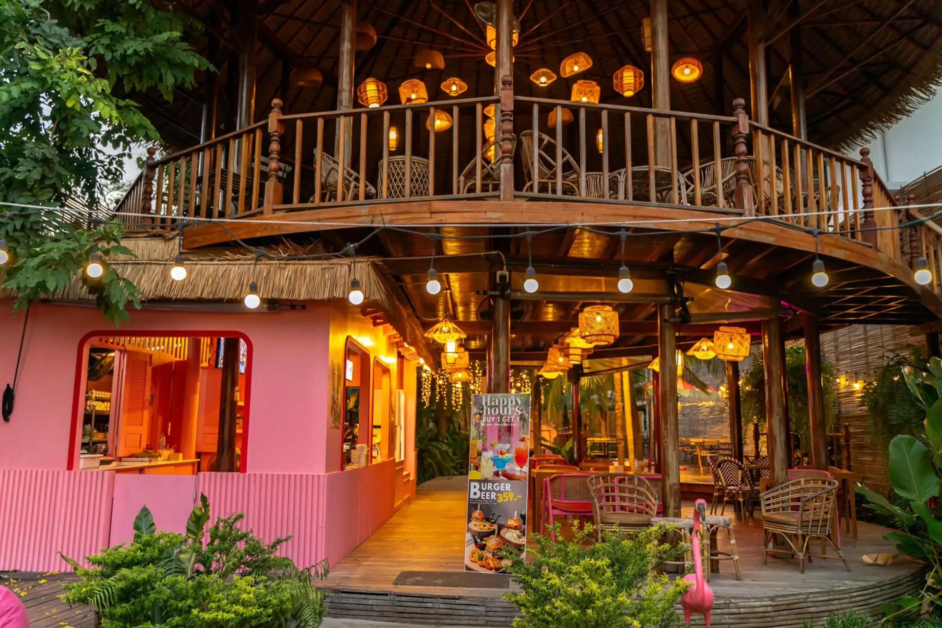 Property building in The Sea Cret Hua Hin Property building in The Sea Cret Hua Hin